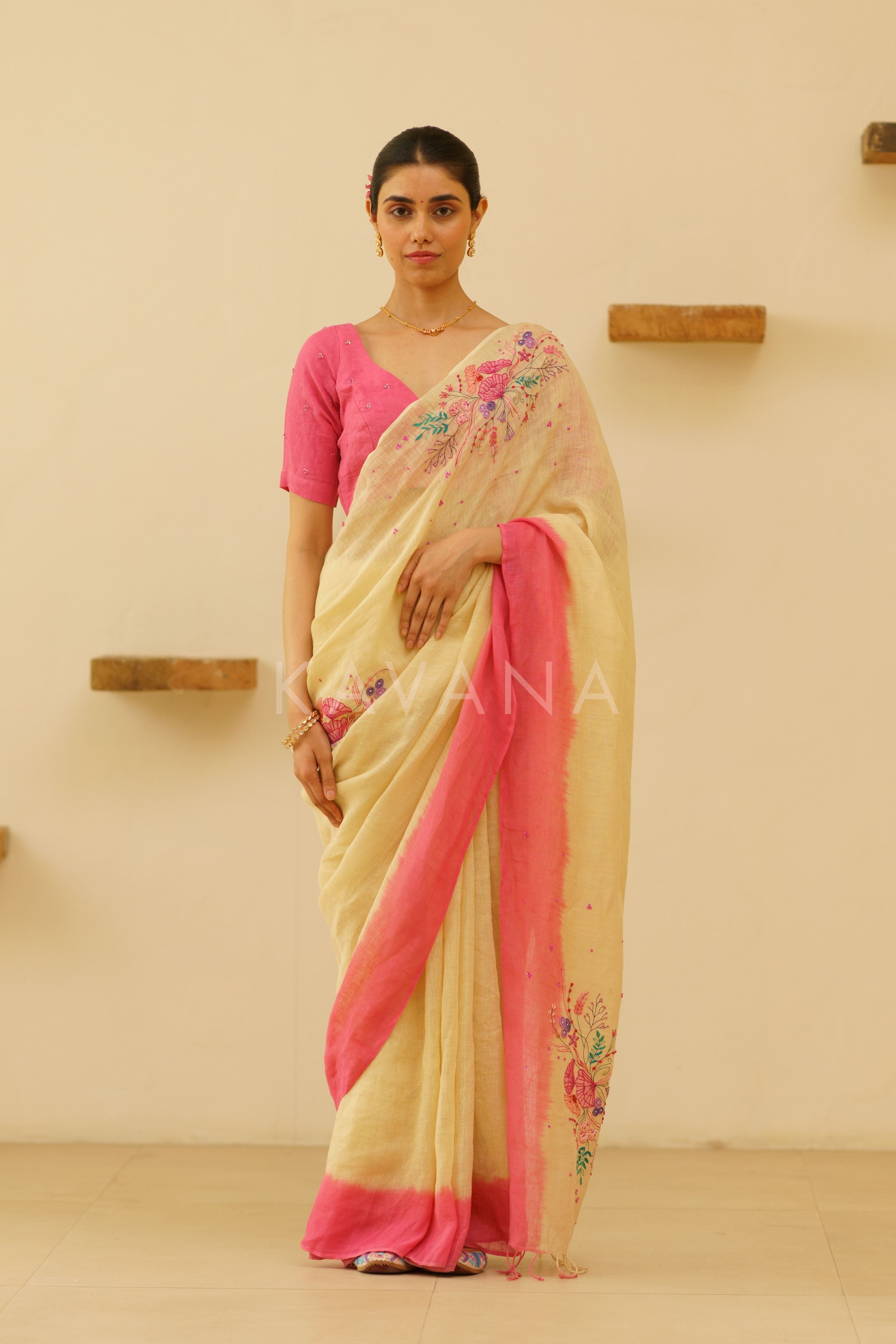 Tara Linen Sari