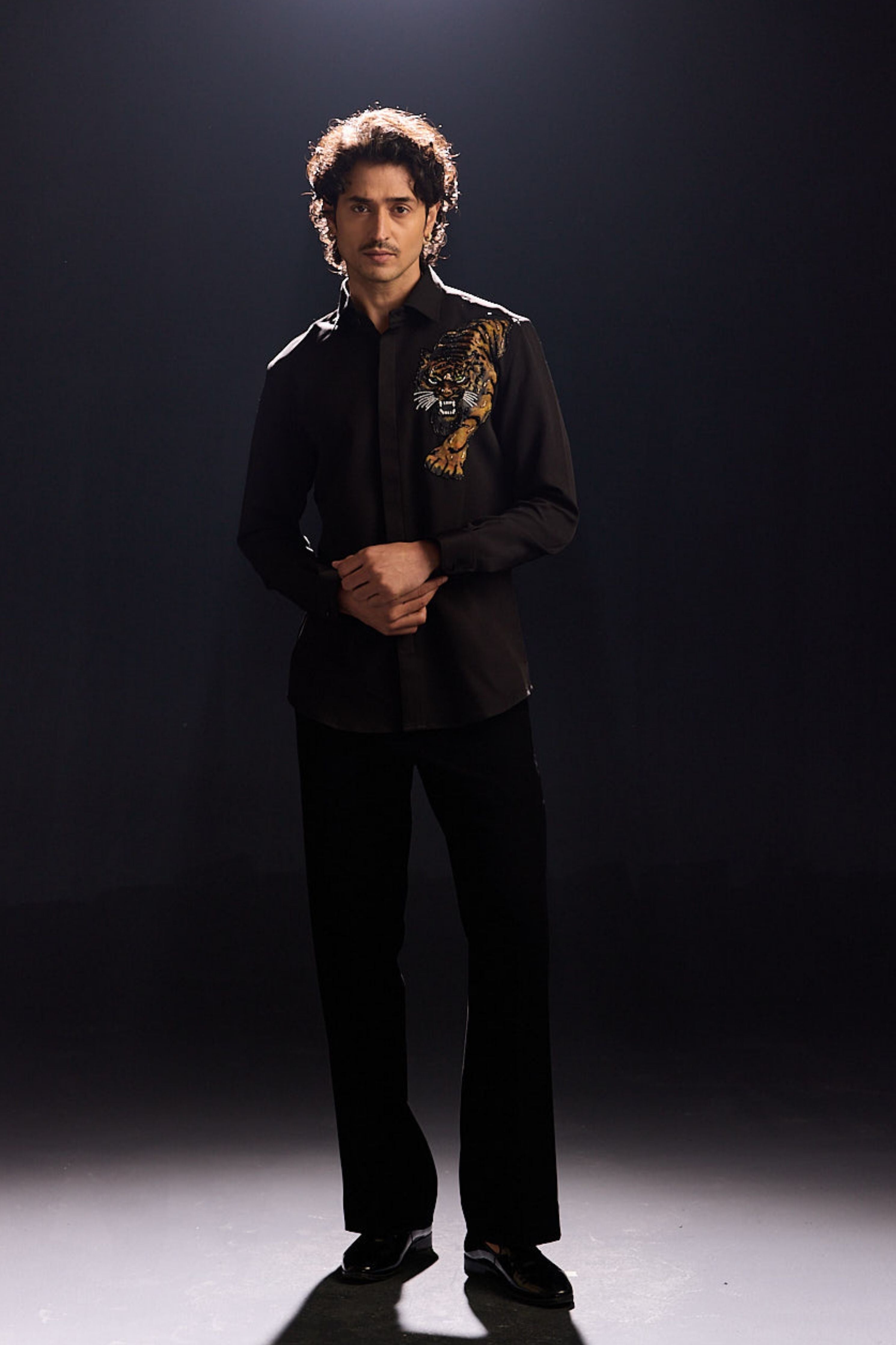 Tiger Embroidery Shirt