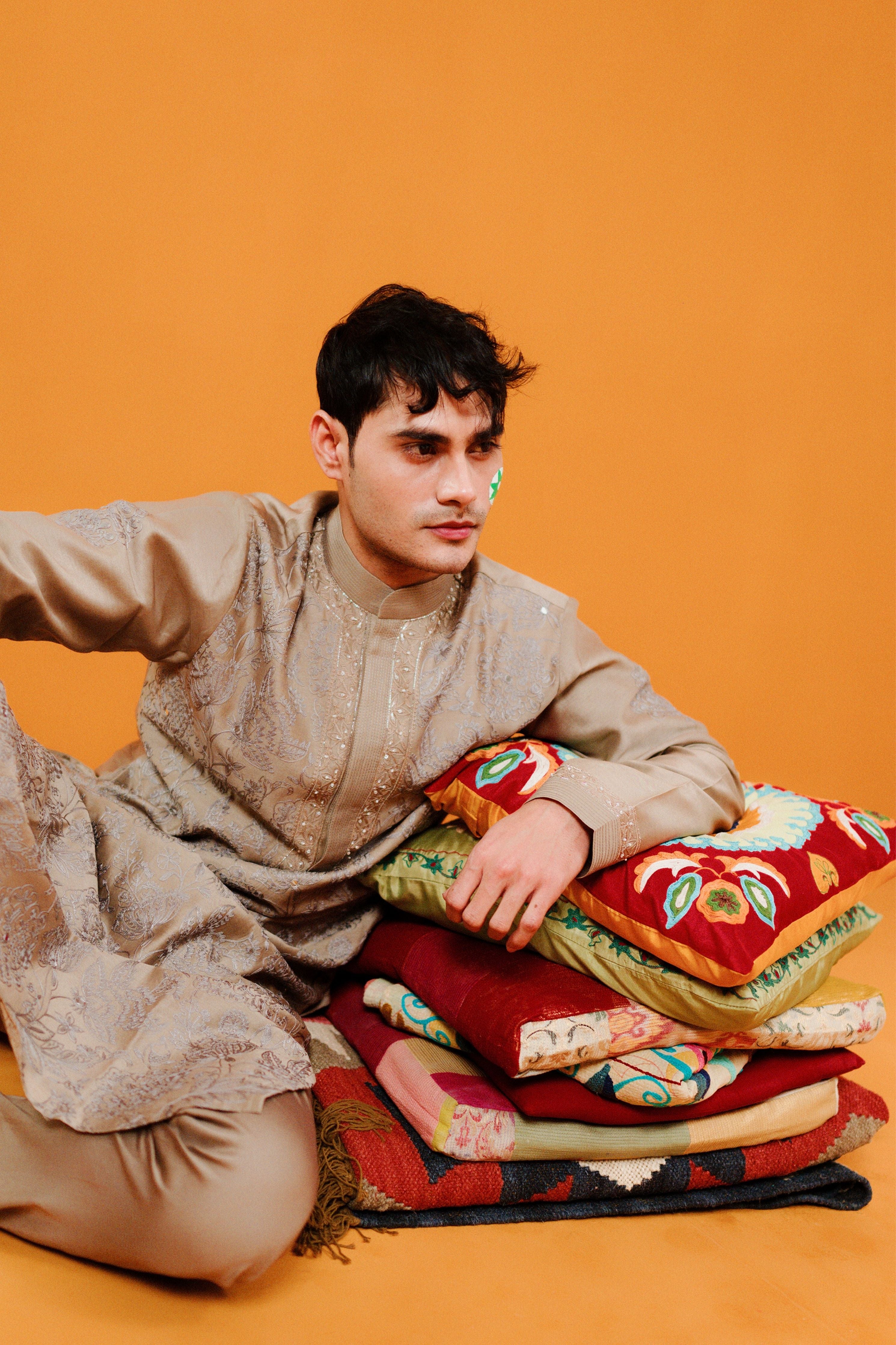 Toosh Floral Jacobean Kurta Set