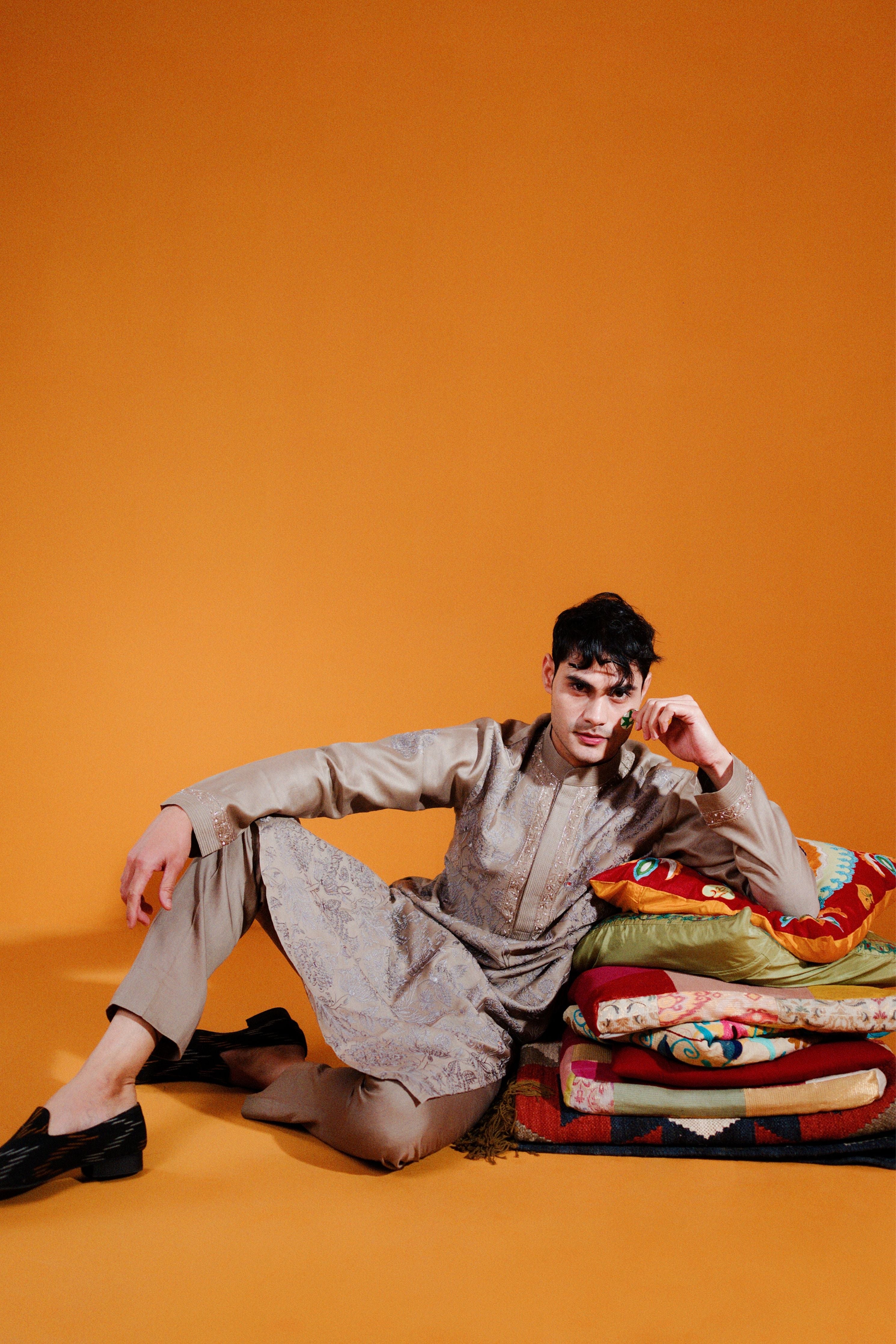 Toosh Floral Jacobean Kurta Set