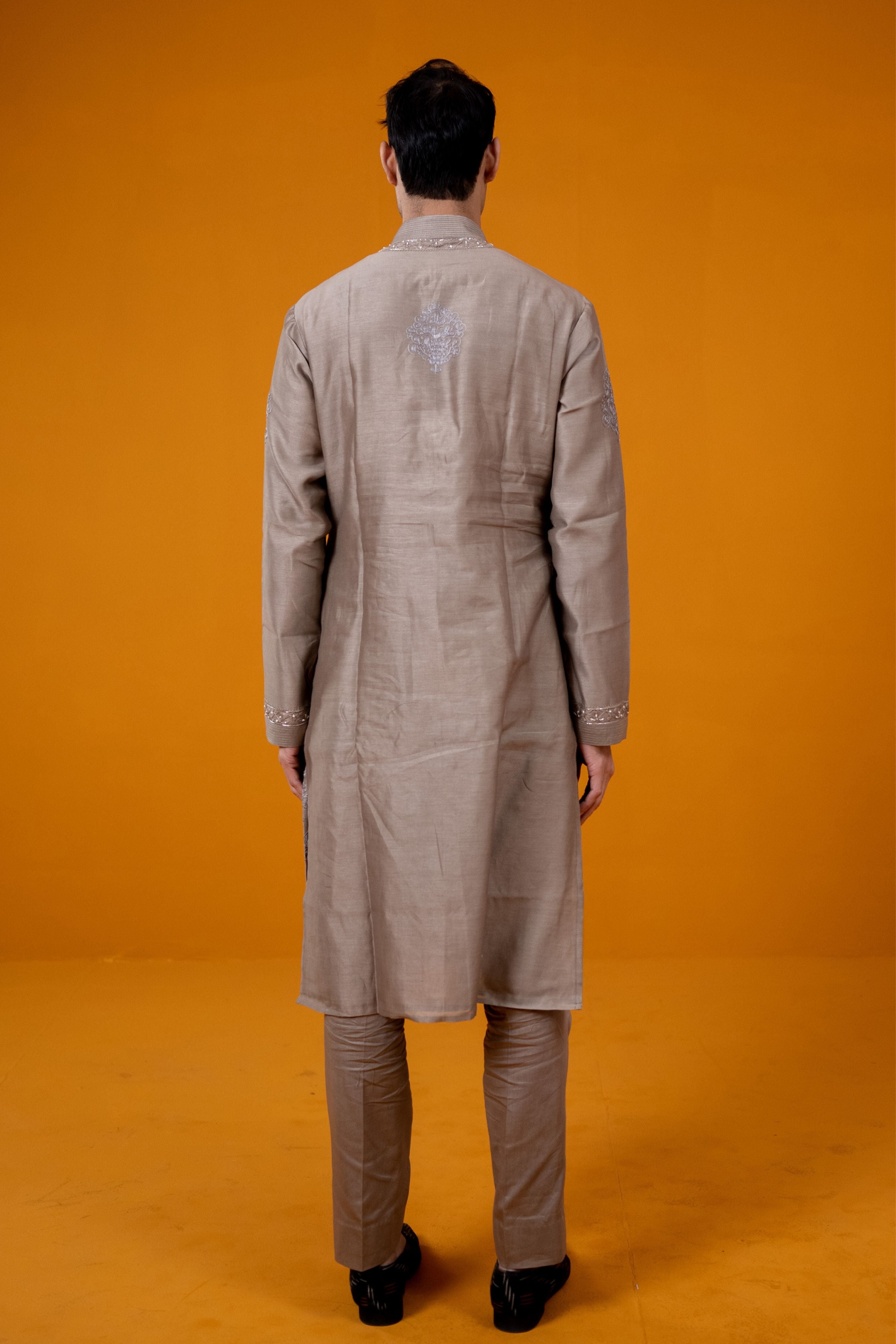 Toosh Floral Jacobean Kurta Set