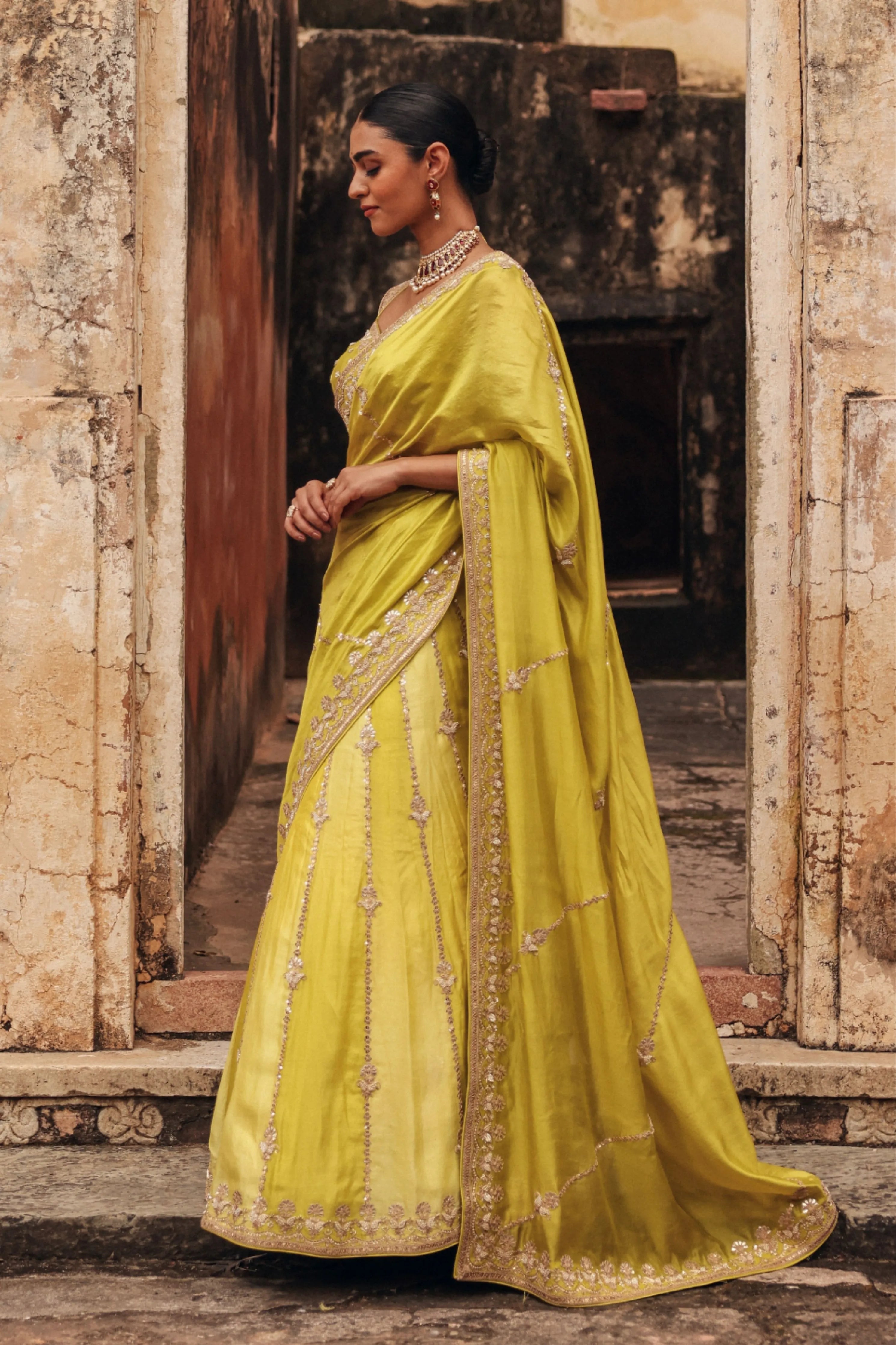 Ravya Lehenga Saree