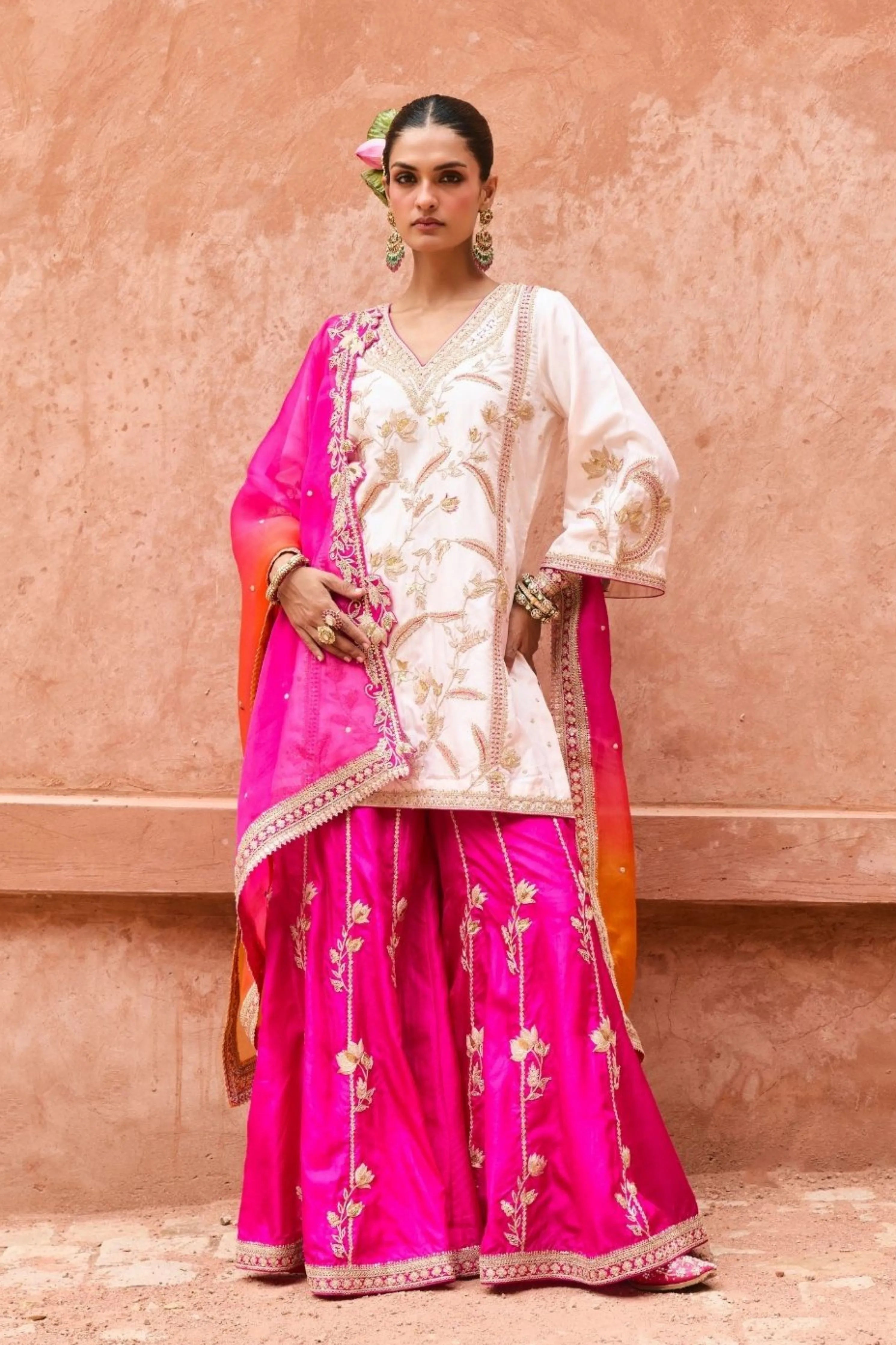 Isha Sharara Set