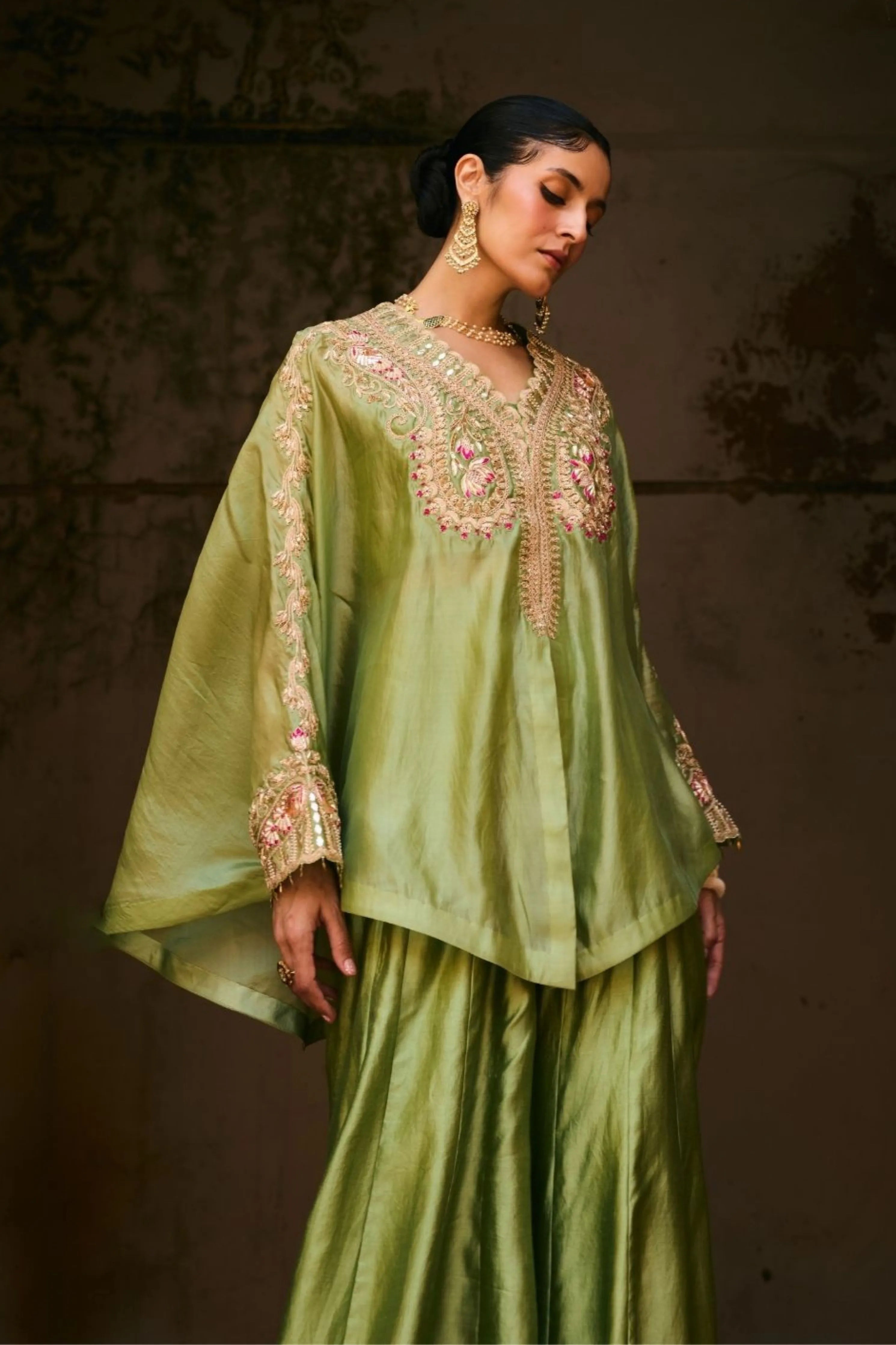 Meher Cape