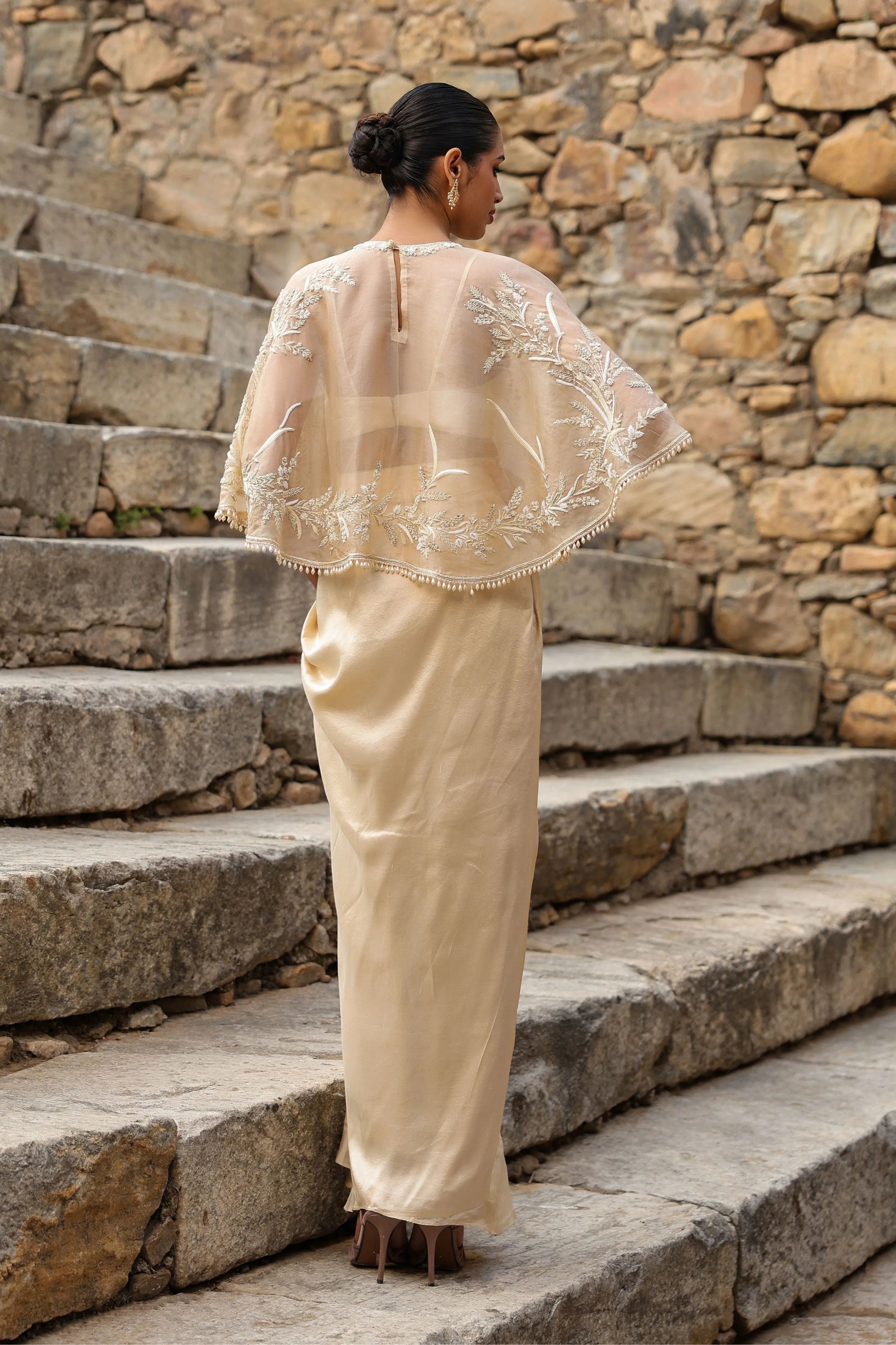 Vaayu Beige Cape Set