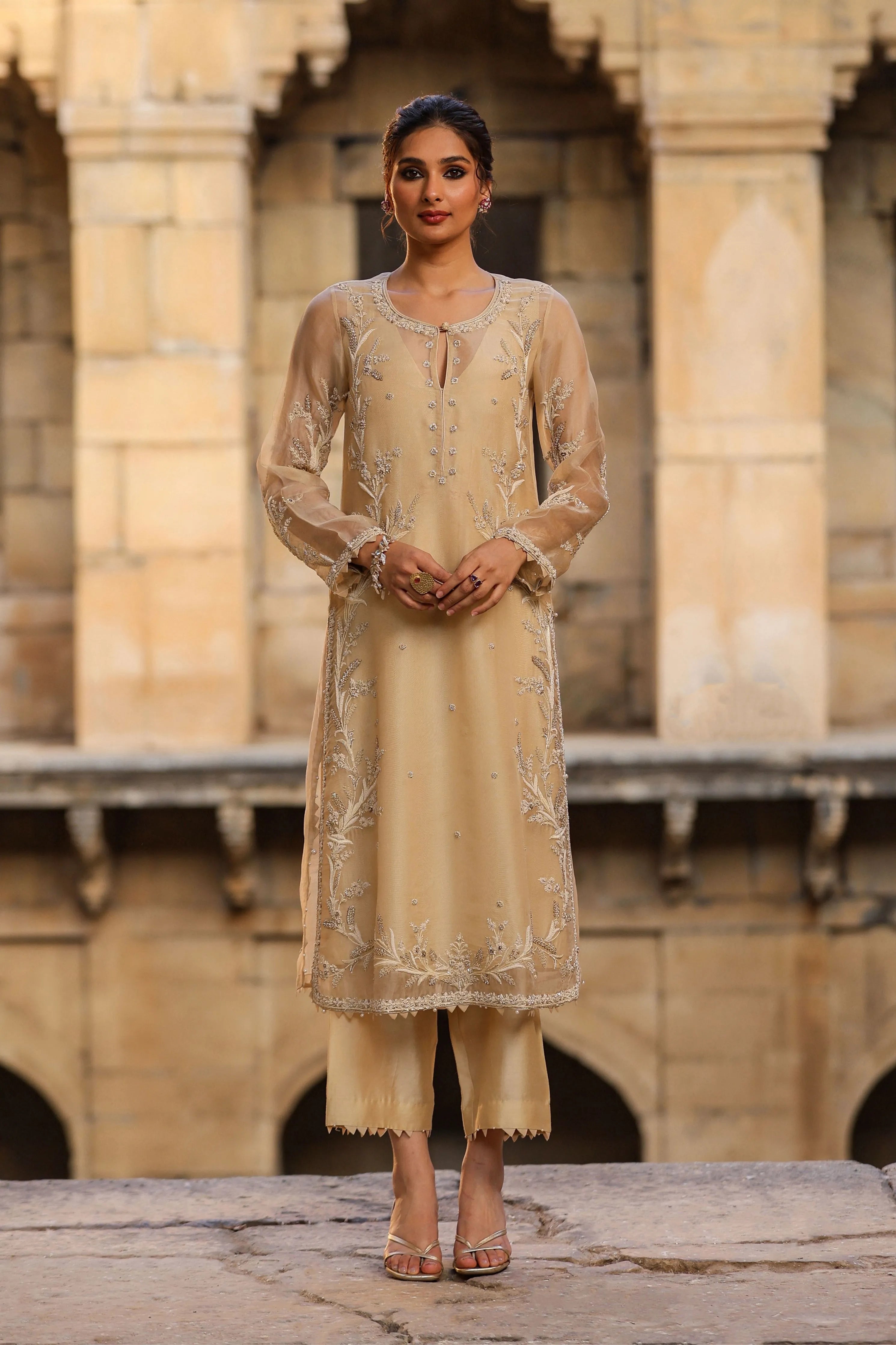 Vaayu Beige Phool Patti Kurta Set
