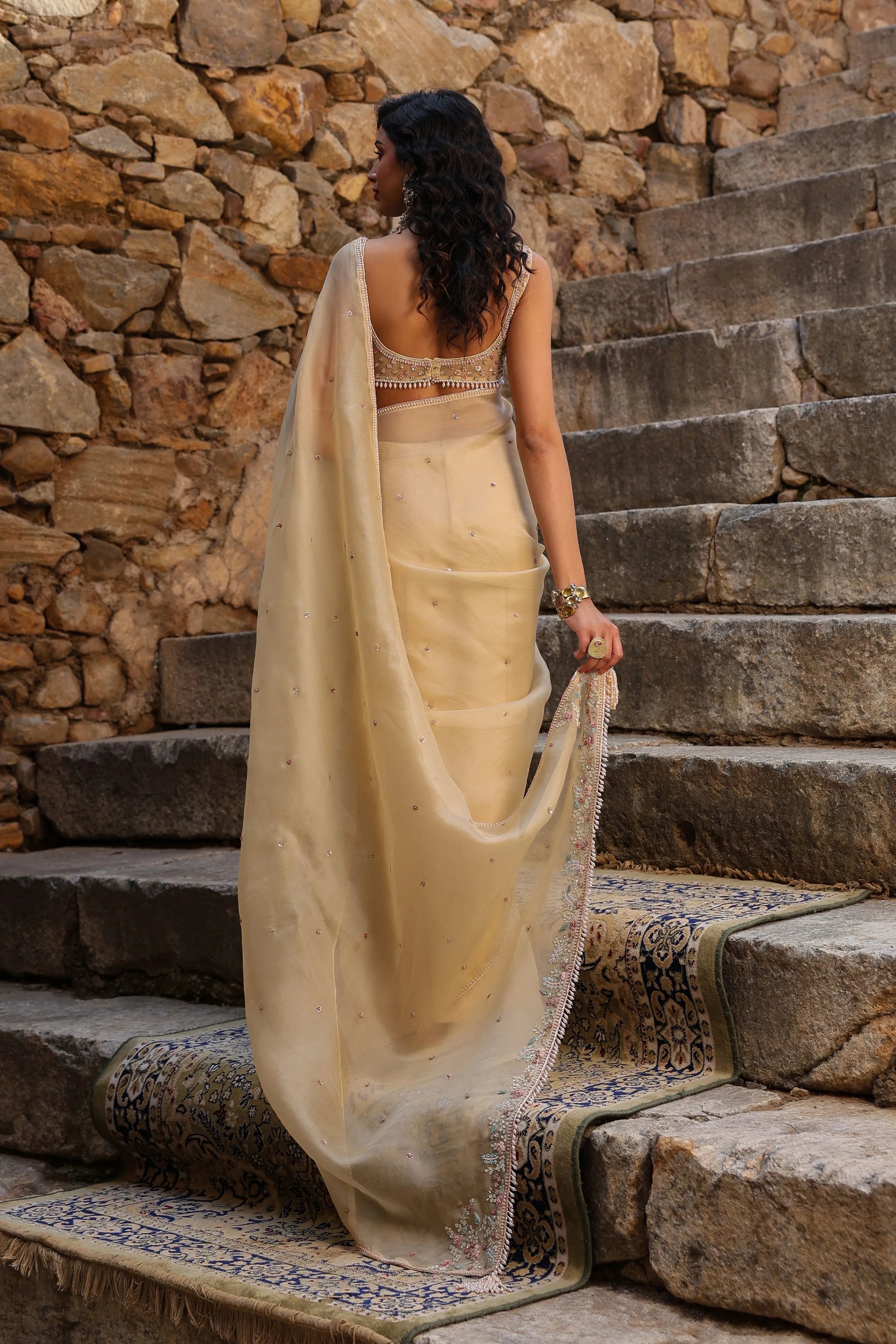 Vaayu Beige Multicolor Butti Saree Set