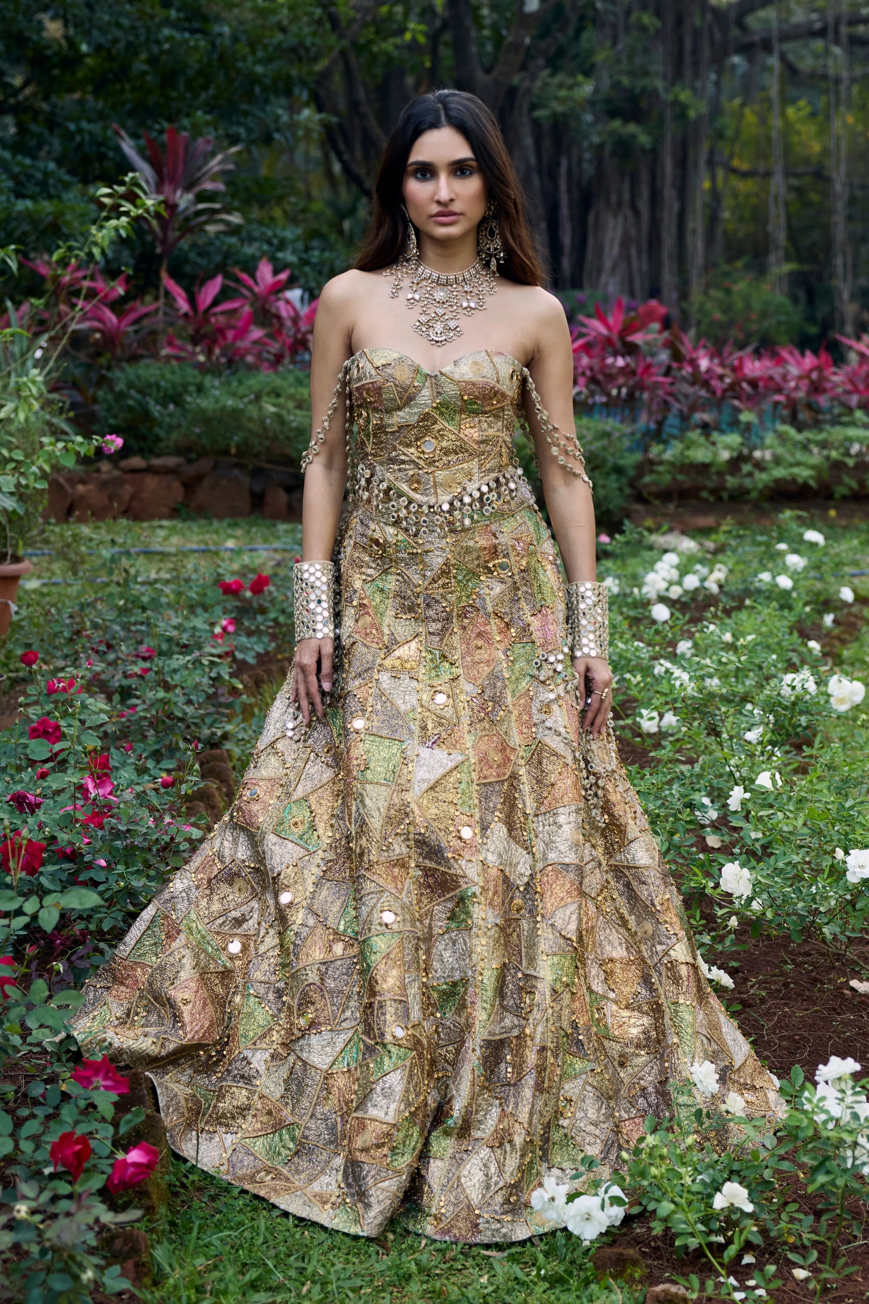 Gulnaar Gota Lehenga Set