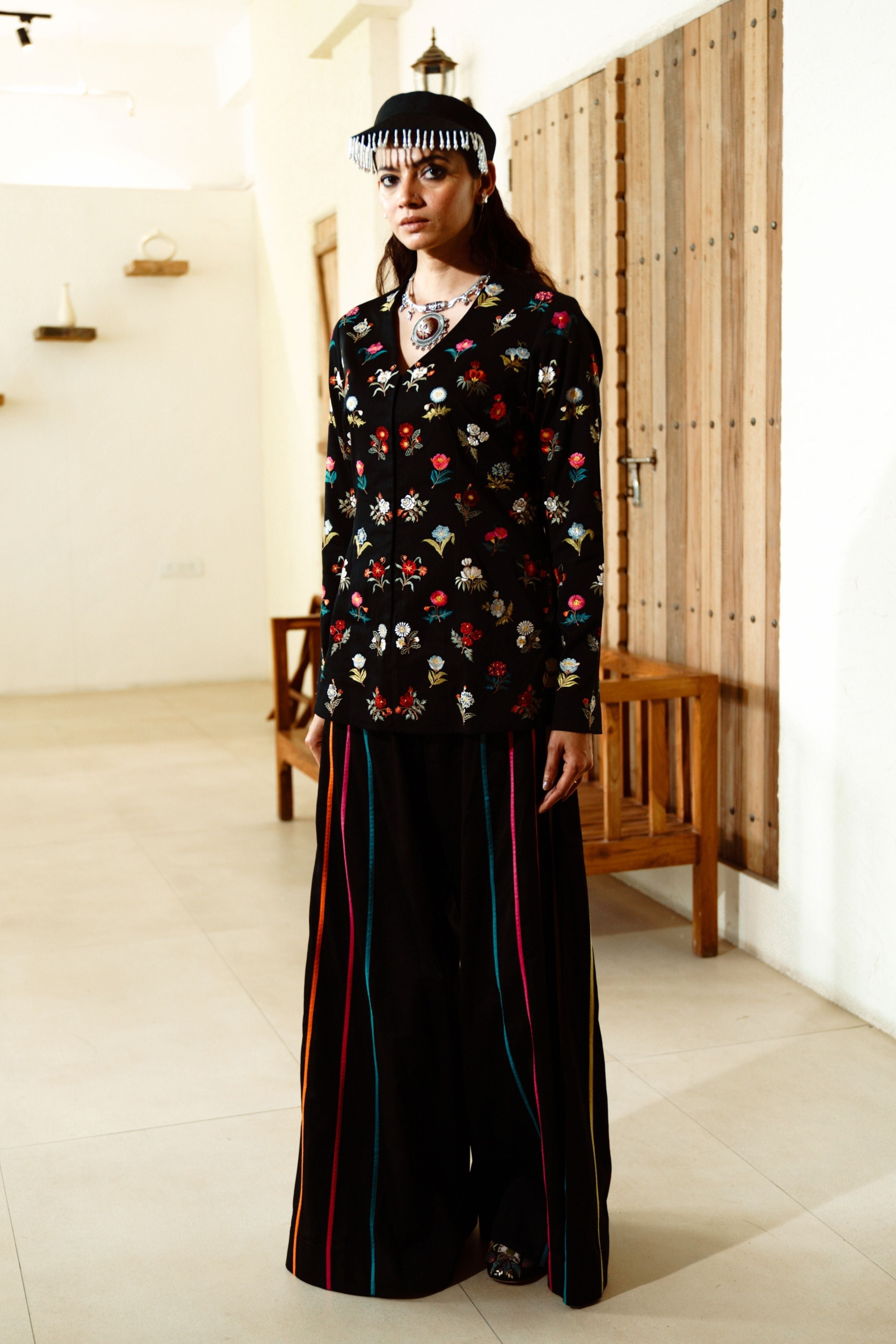 Garden City Black Jacket Set