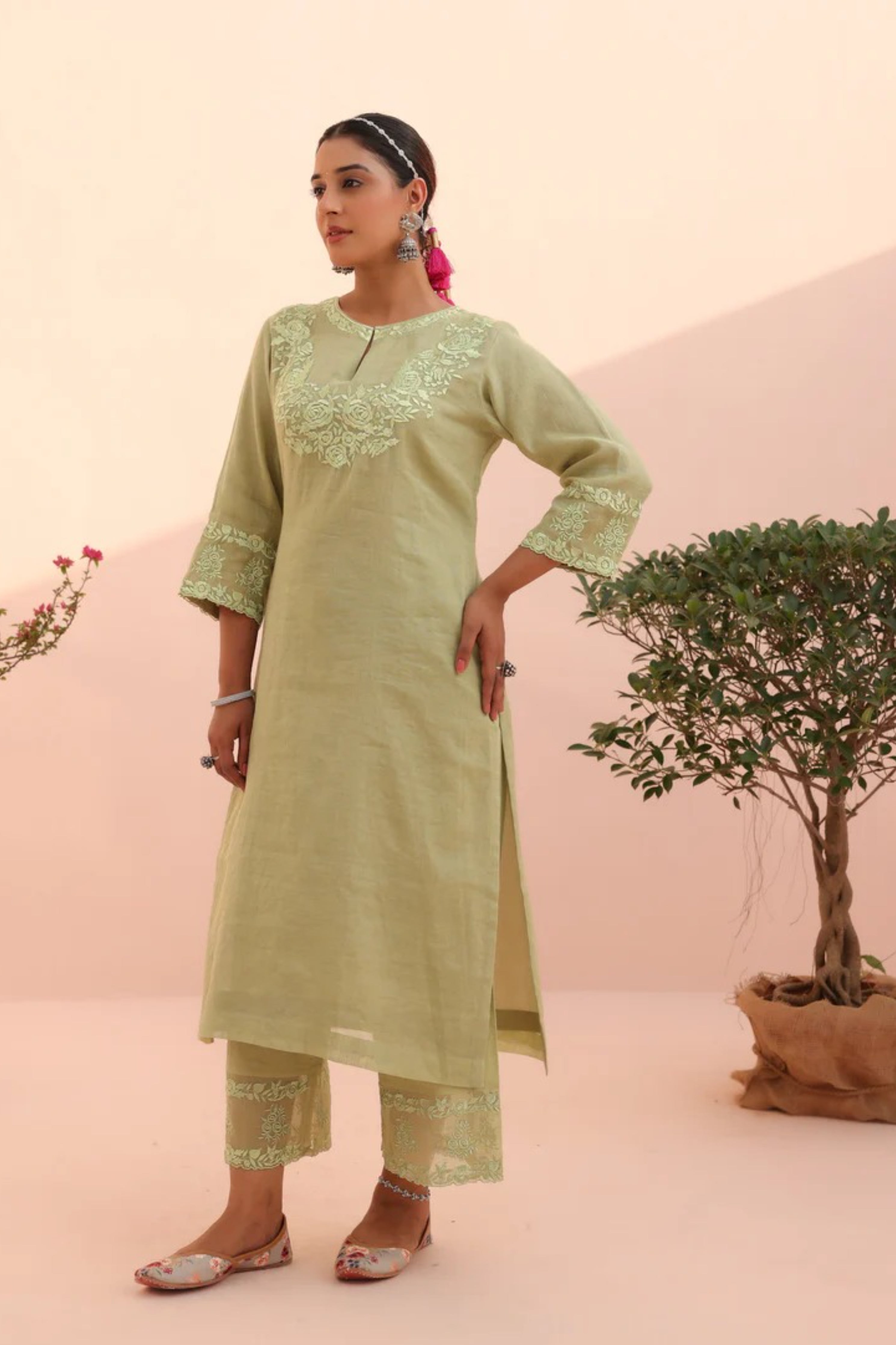Tara Kurta Set