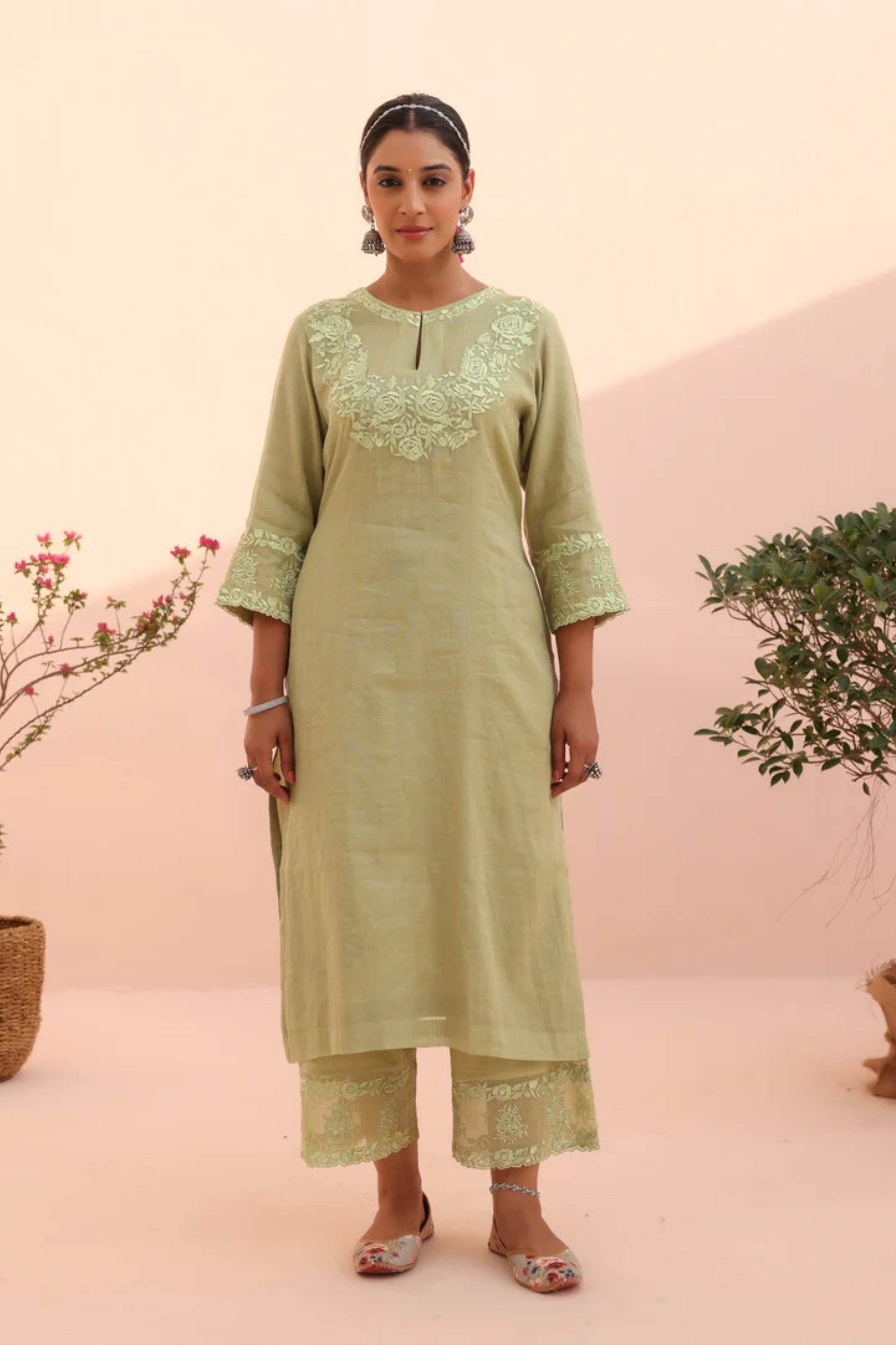 Tara Kurta Set