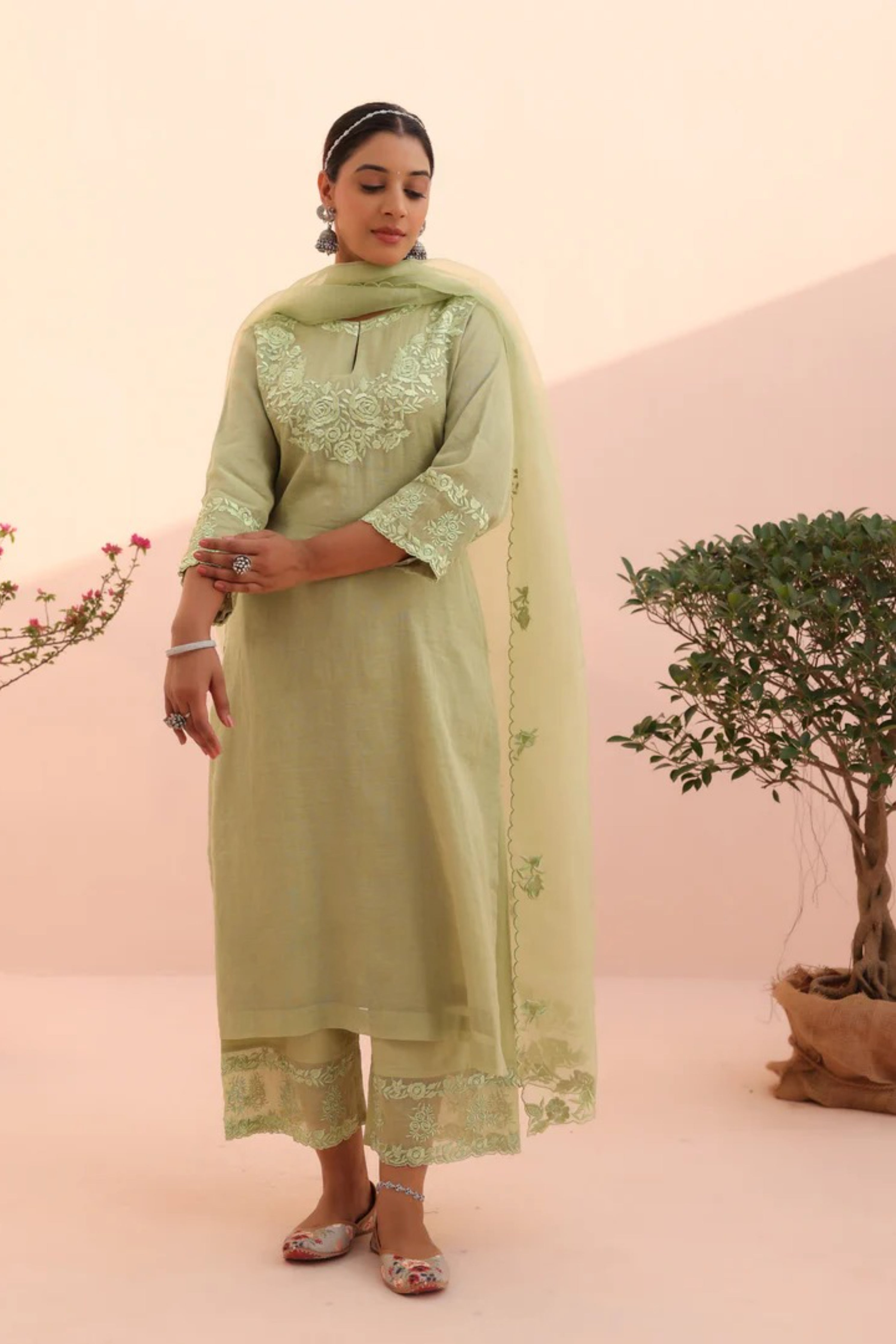 Tara Kurta Set