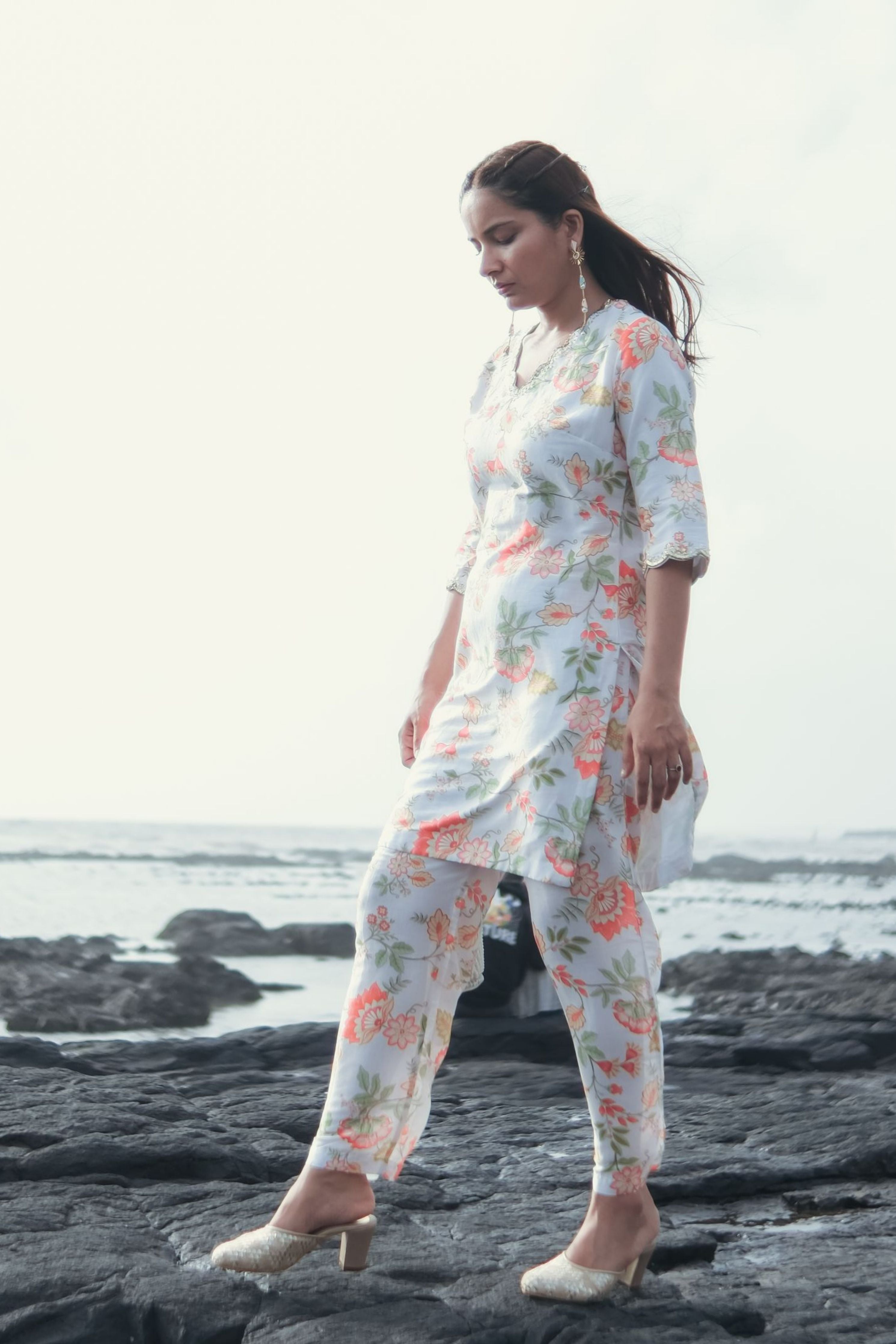 White Bloom Suit Set