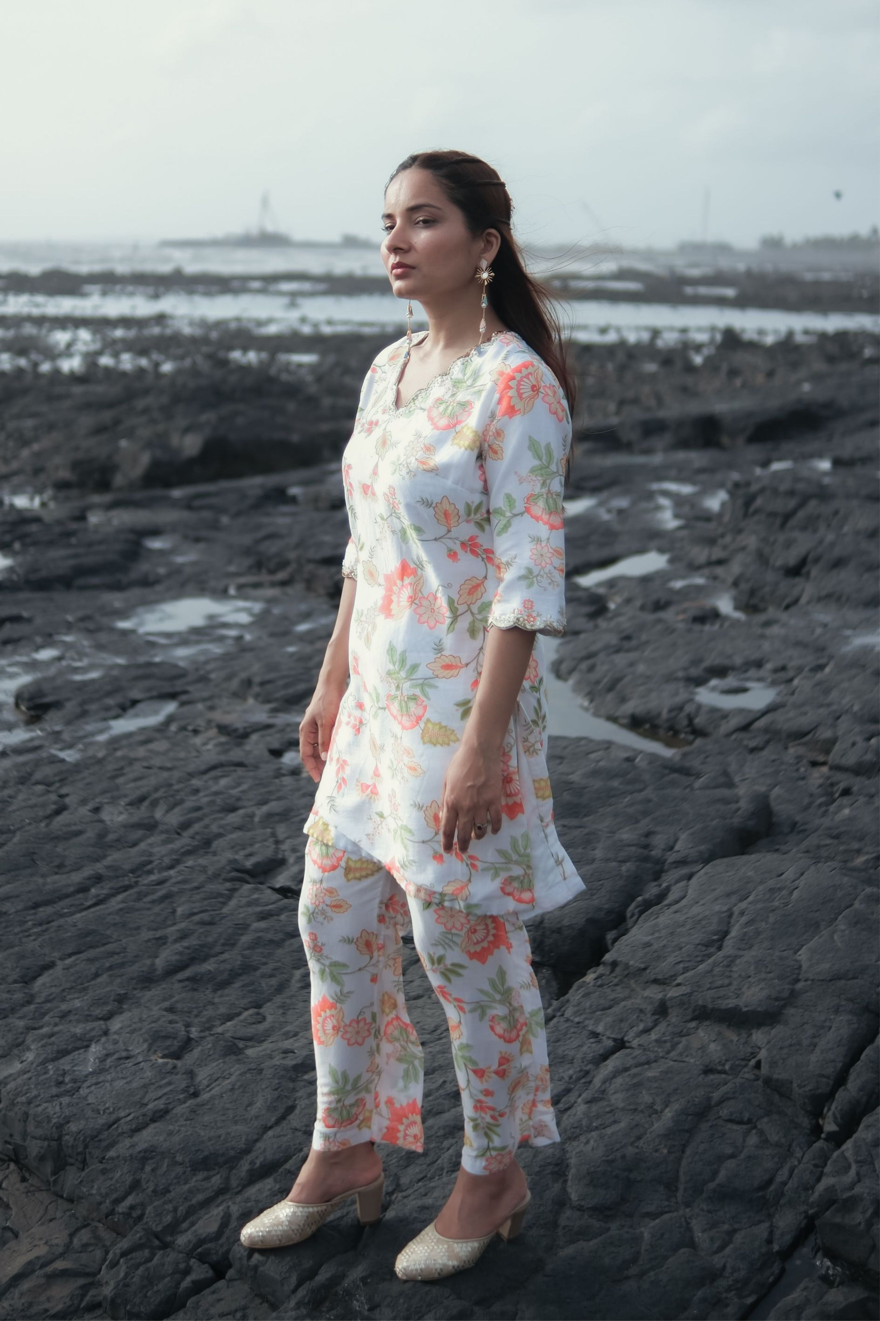 White Bloom Suit Set