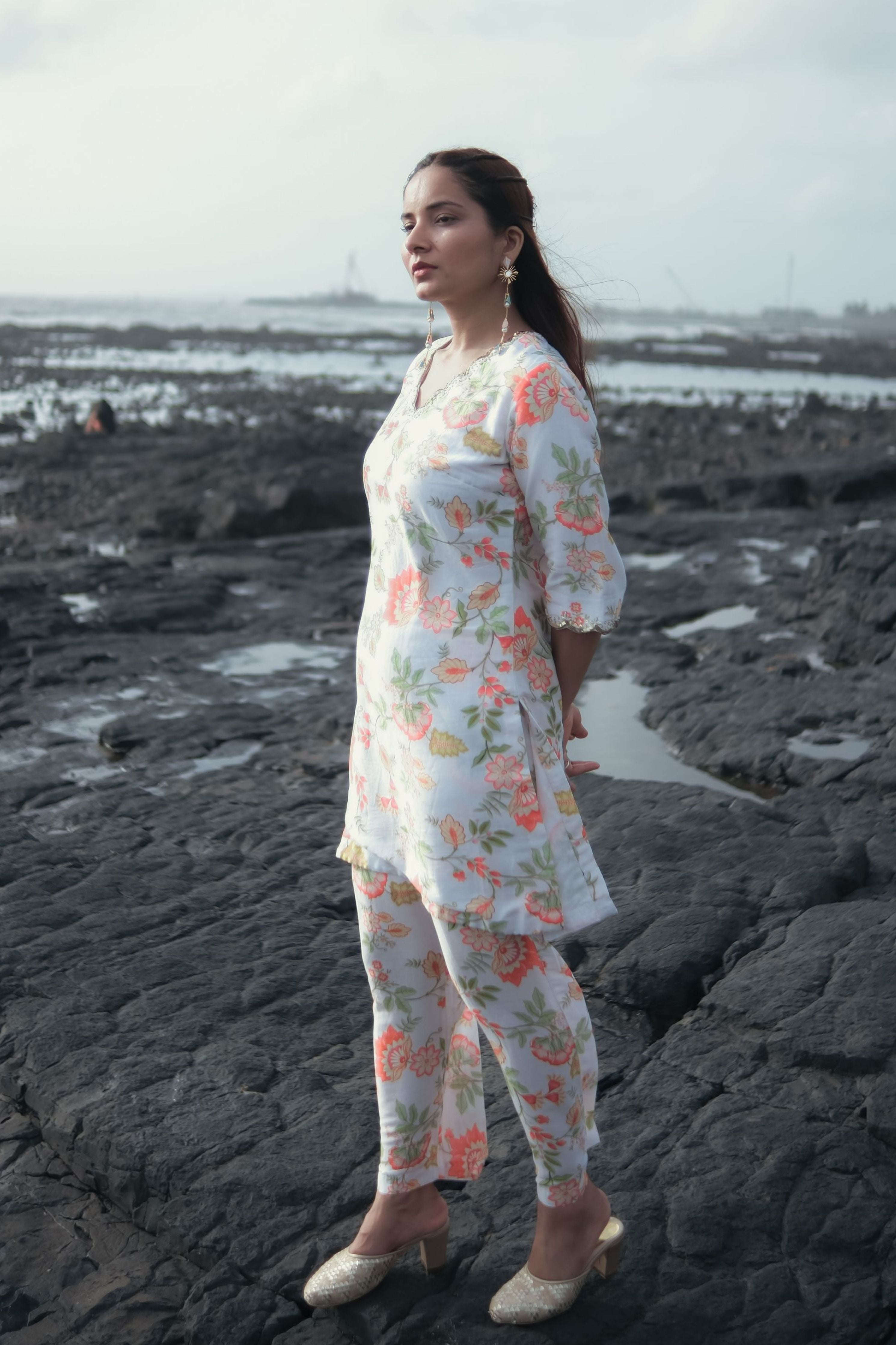 White Bloom Suit Set