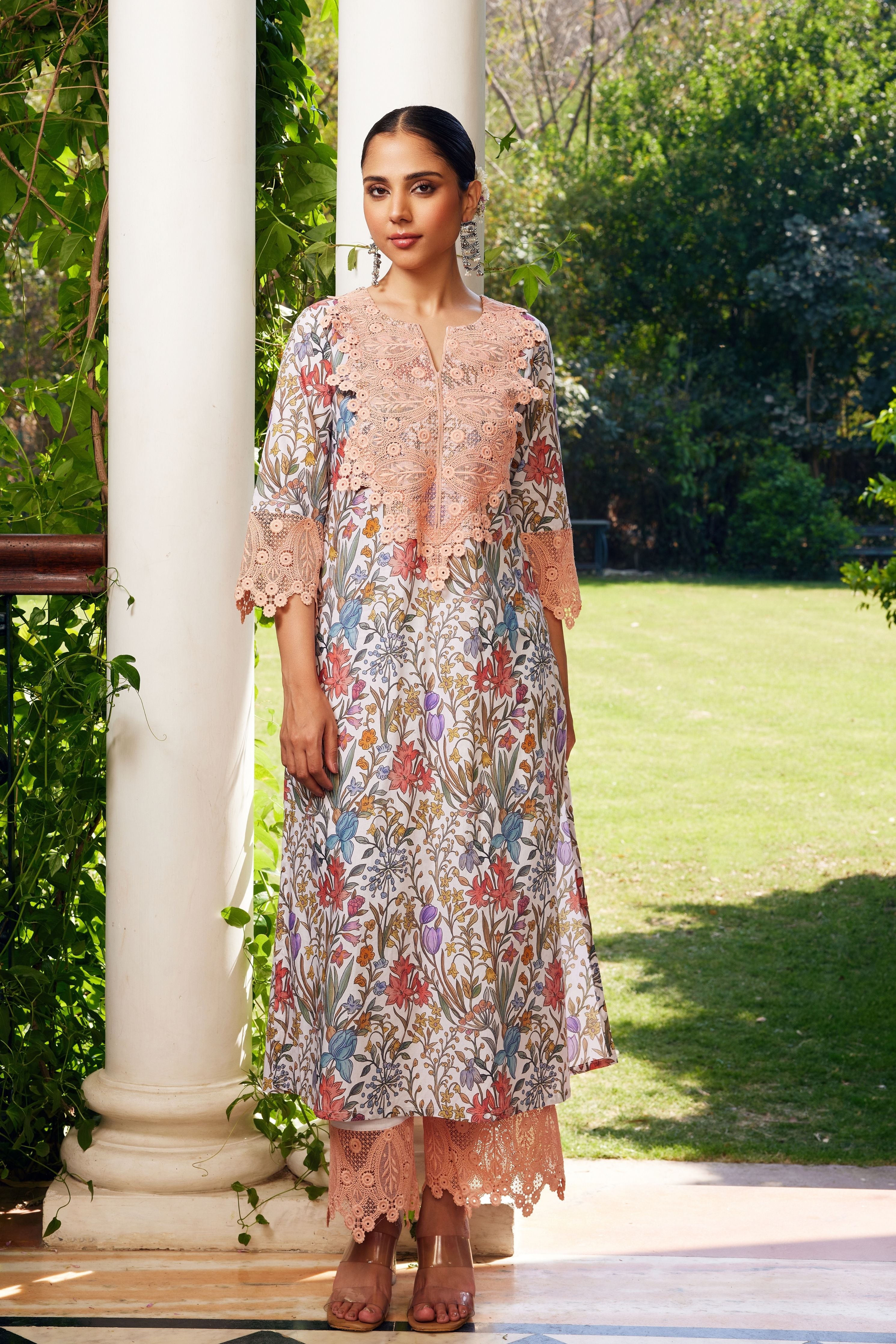 White Gulzaar Printed Kurta Set