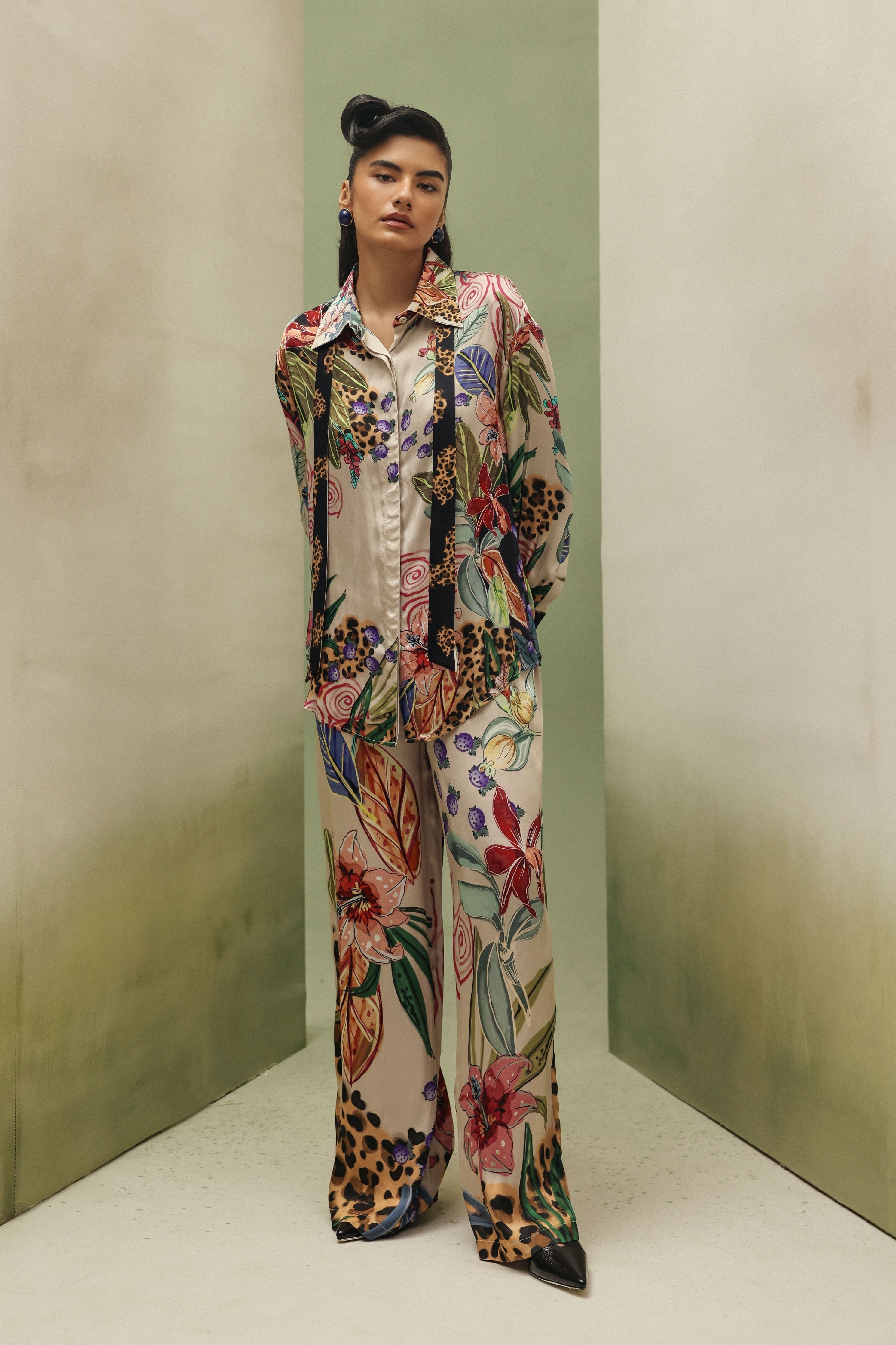 Wildflower Thais Pants