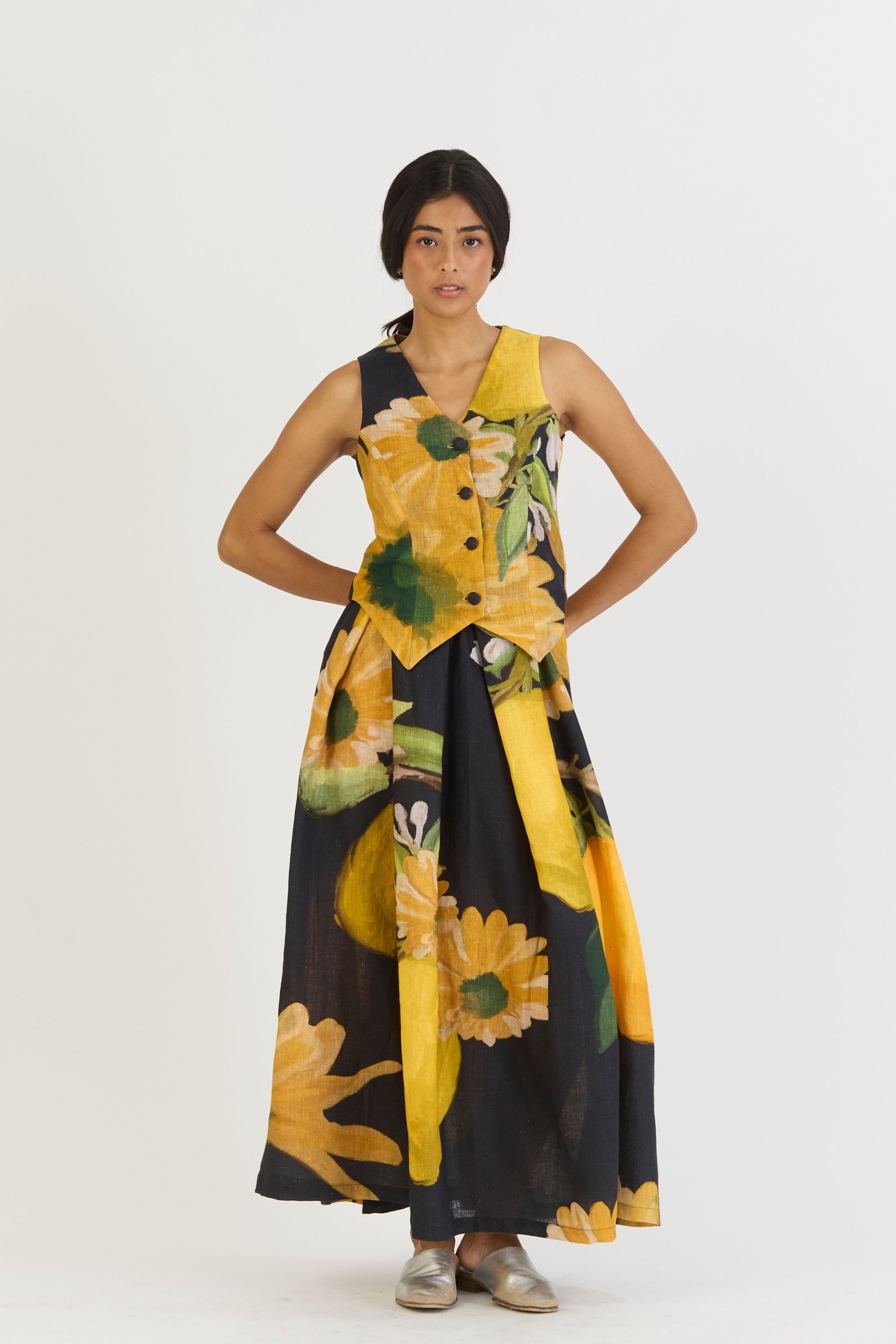 Pomello Waistcoat And Box Pleat Skirt Set
