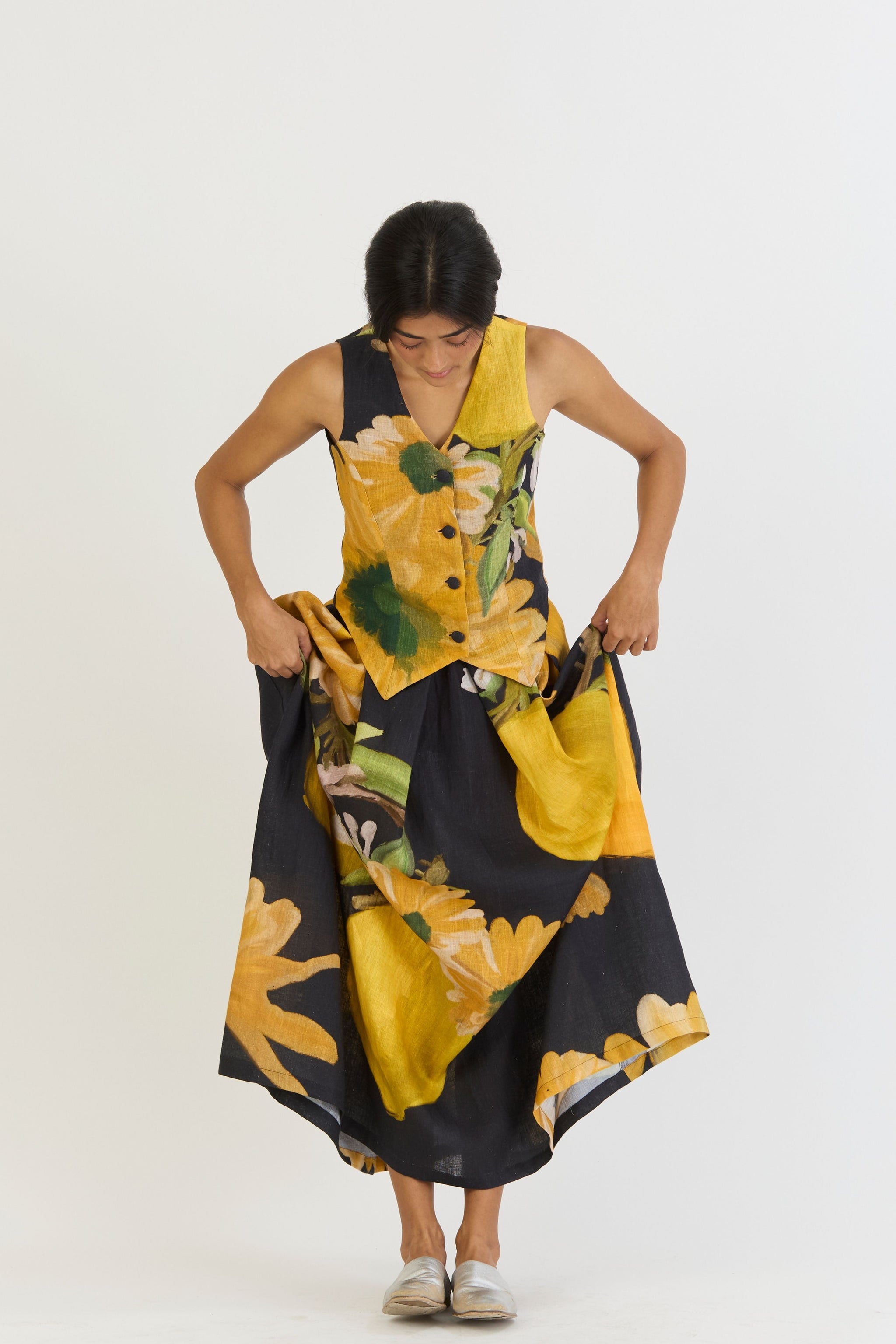 Pomello Waistcoat And Box Pleat Skirt Set