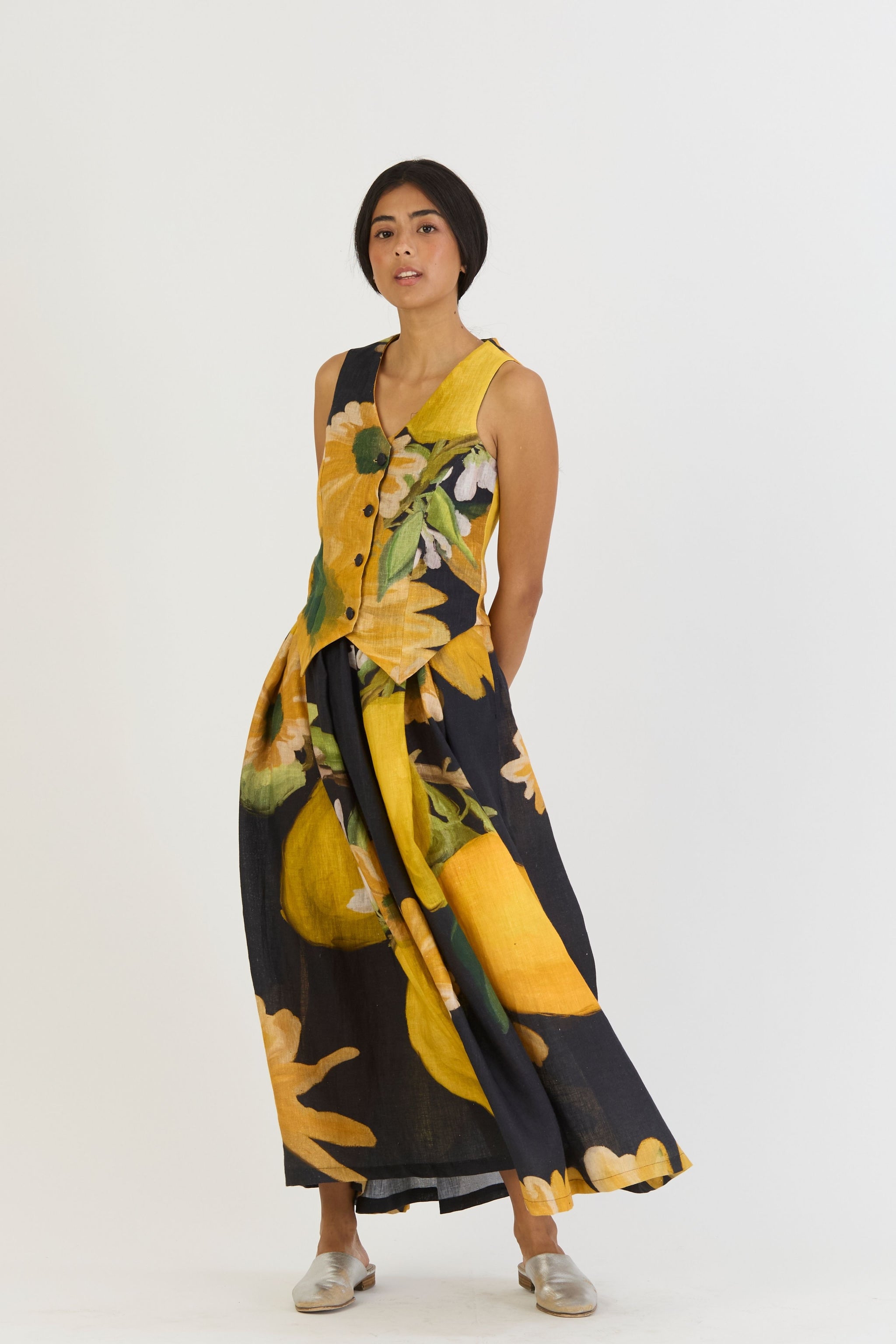 Pomello Waistcoat And Box Pleat Skirt Set