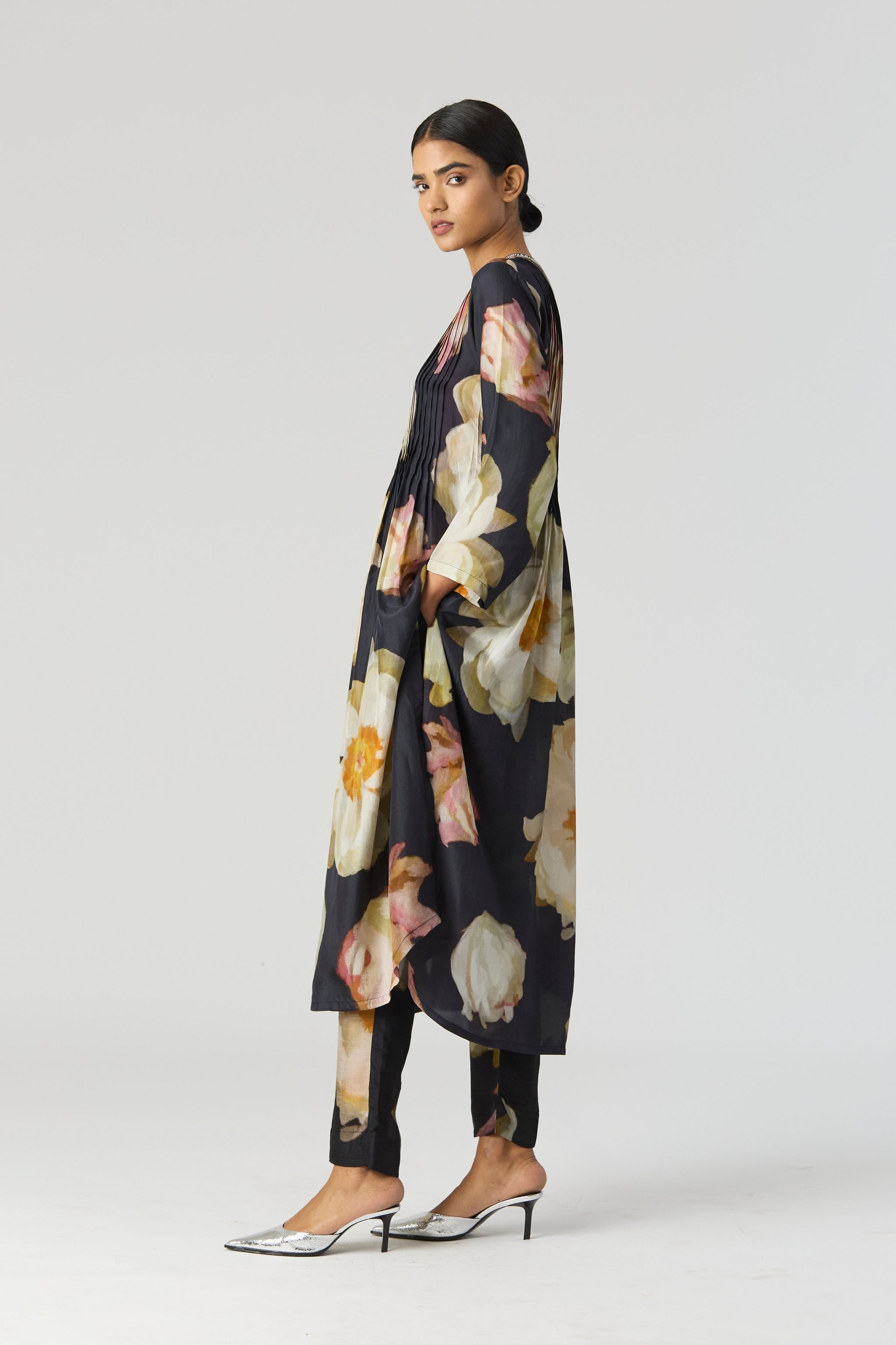 Jamun Short Collared Dress