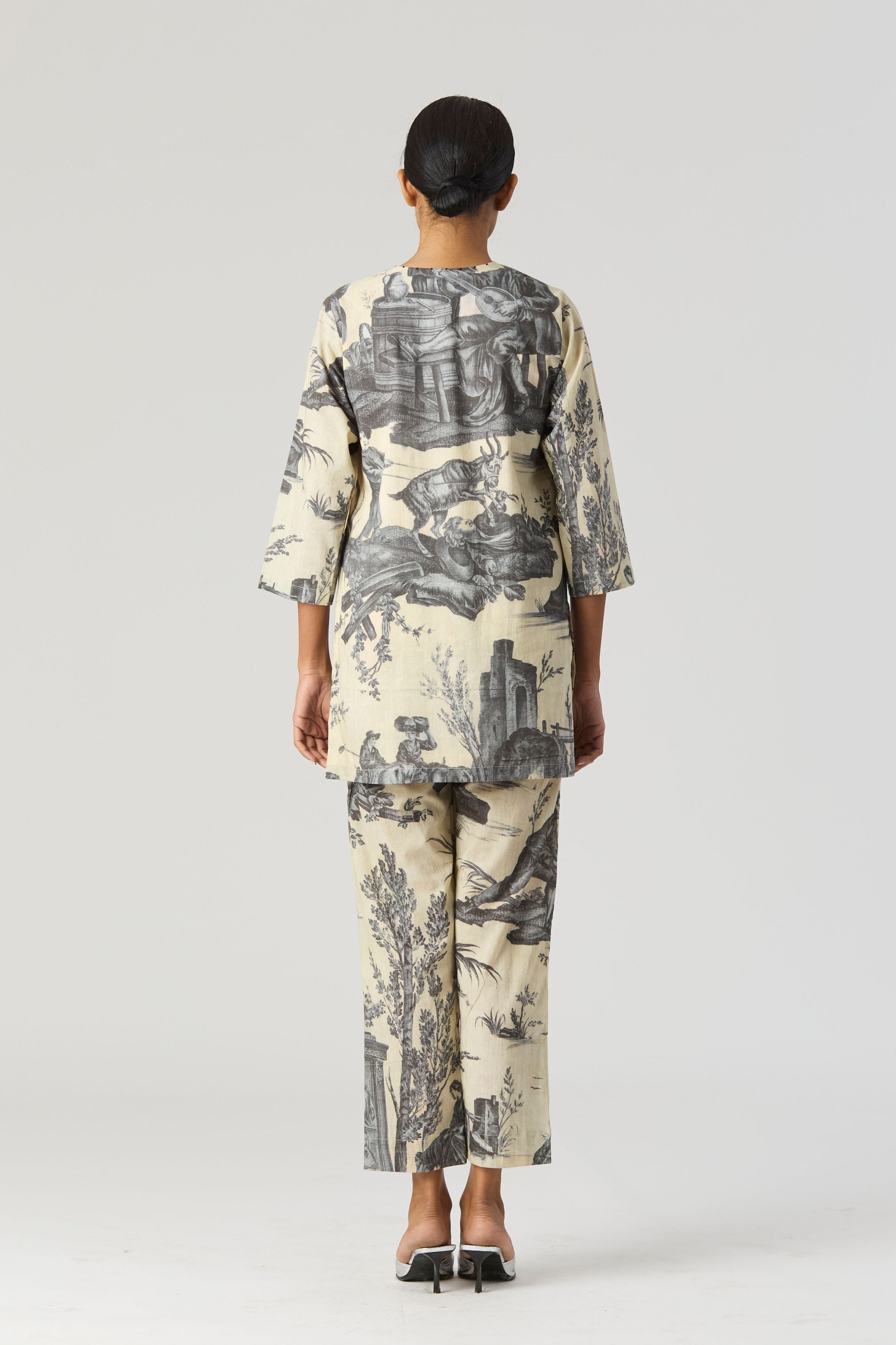 Festa Short Kurta Set