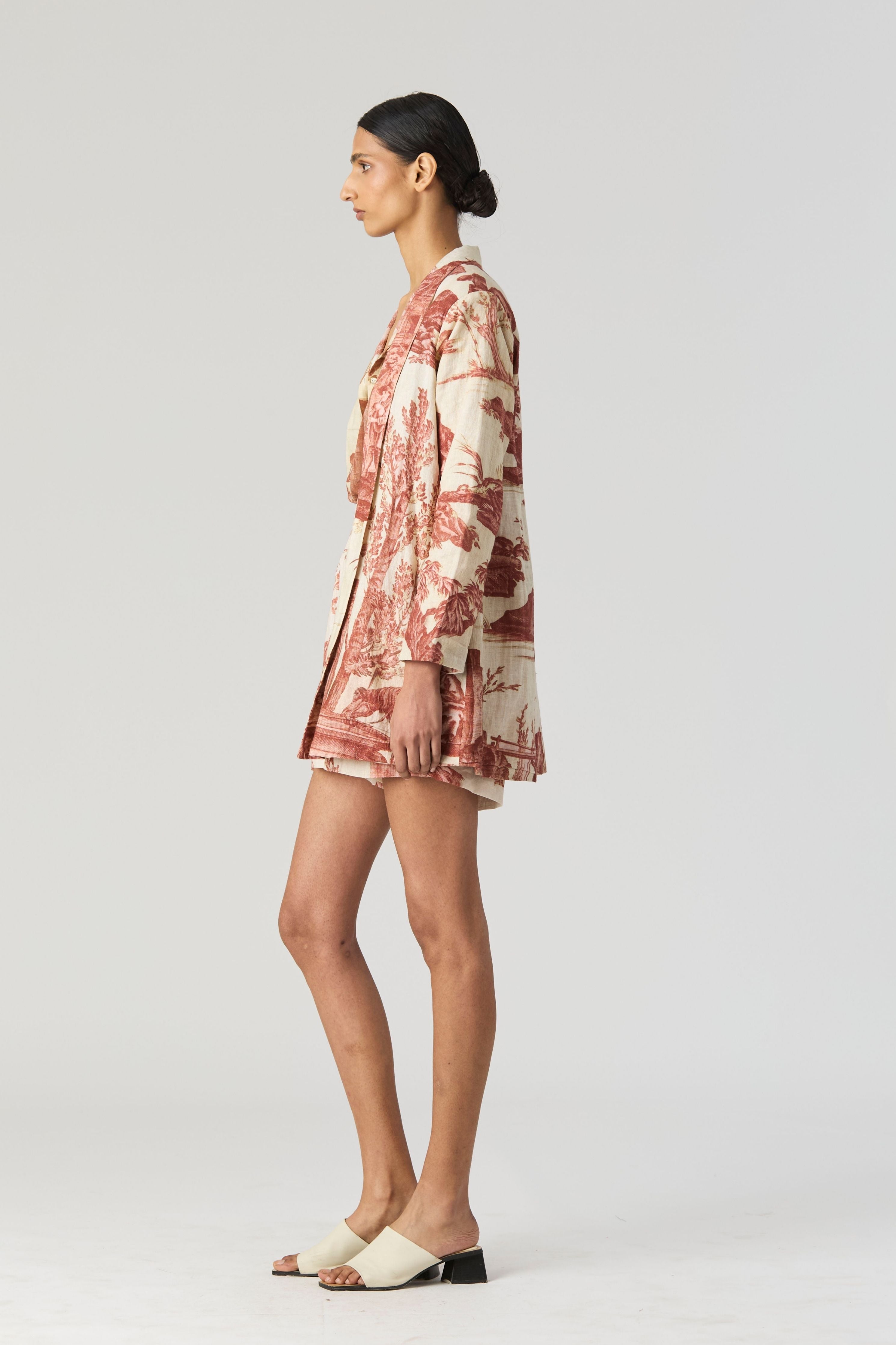 Cabridet Blazer & Shorts Set