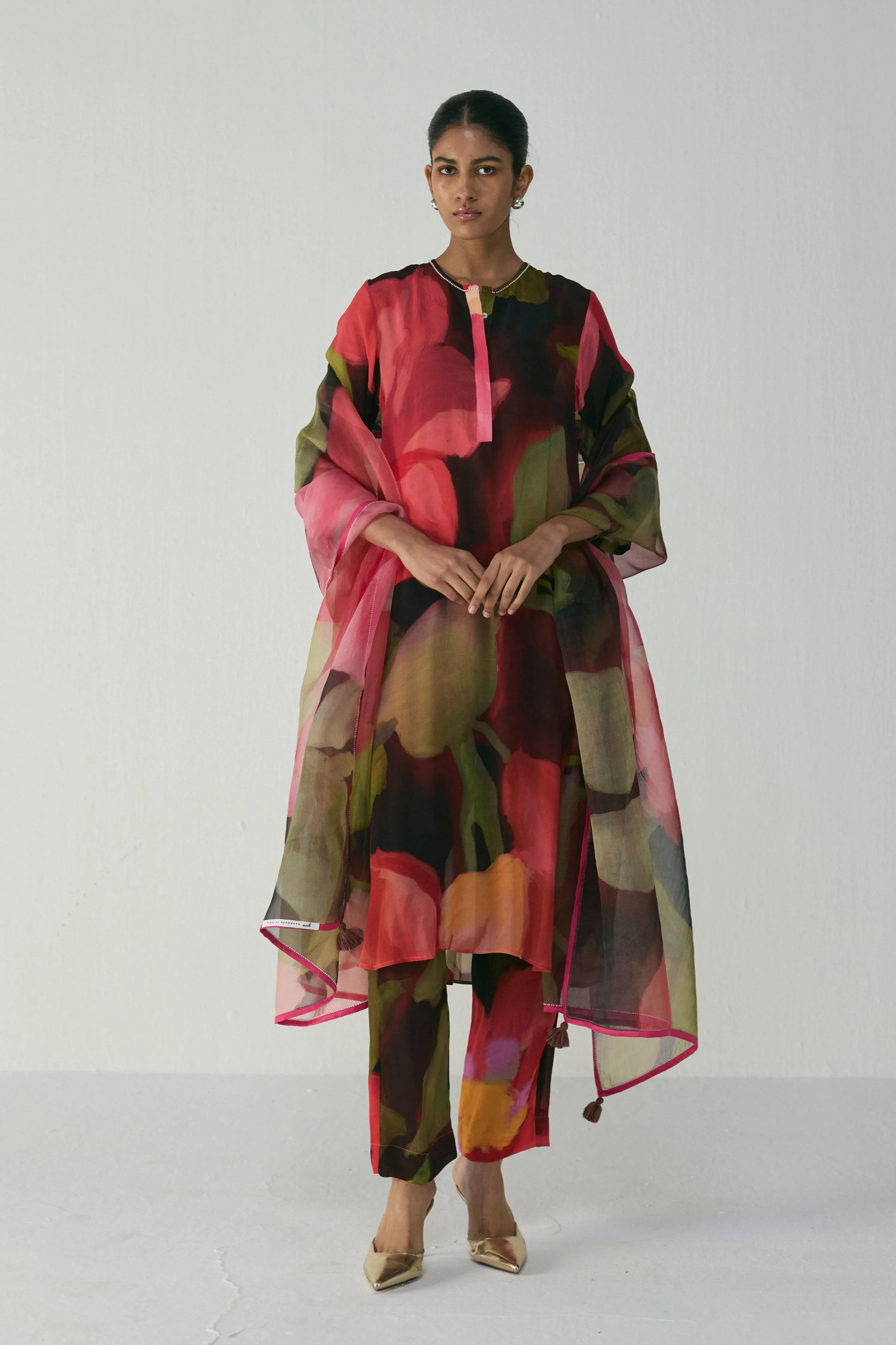 Manhattan Long Crepe Kurta Set