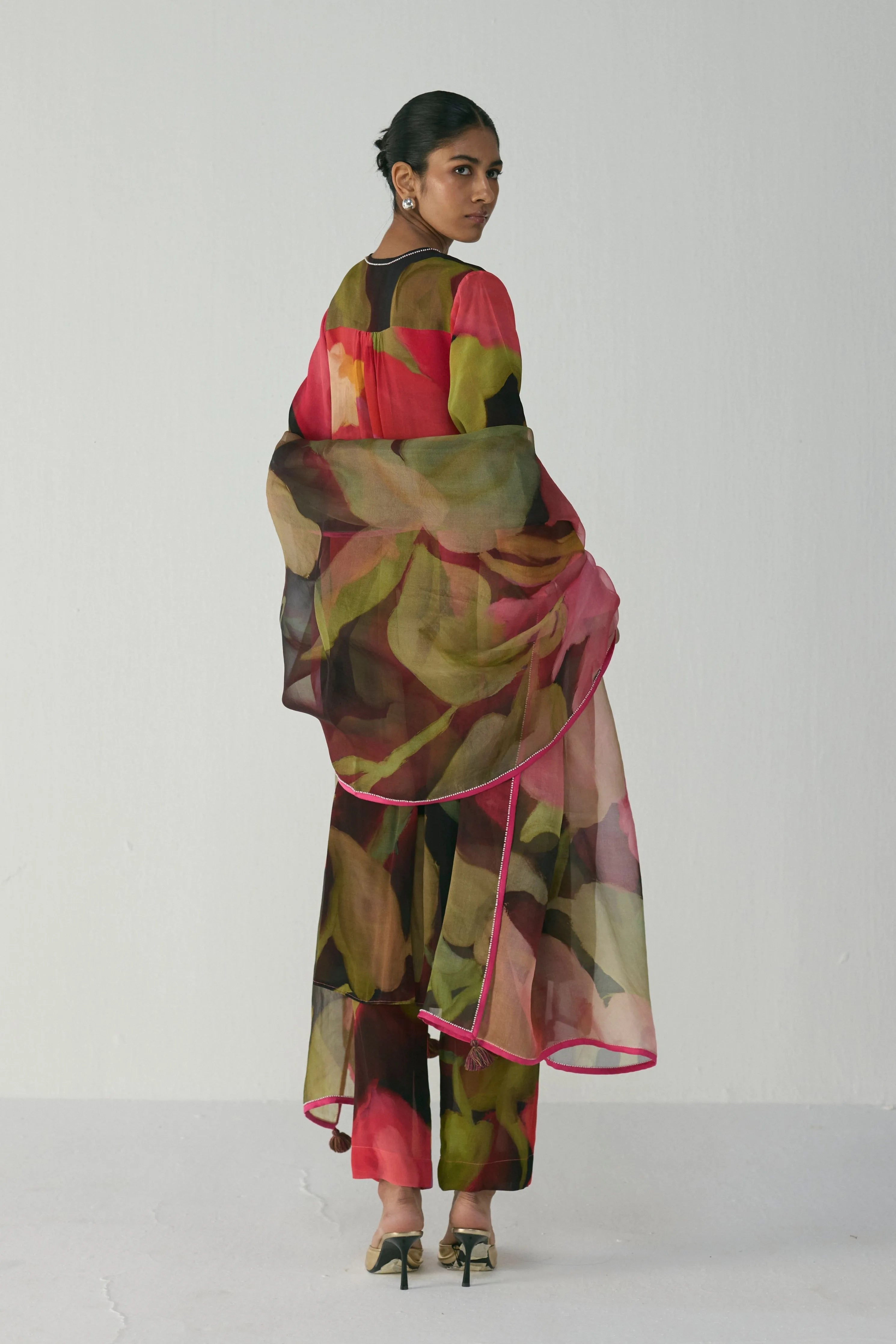 Manhattan Long Crepe Kurta Set