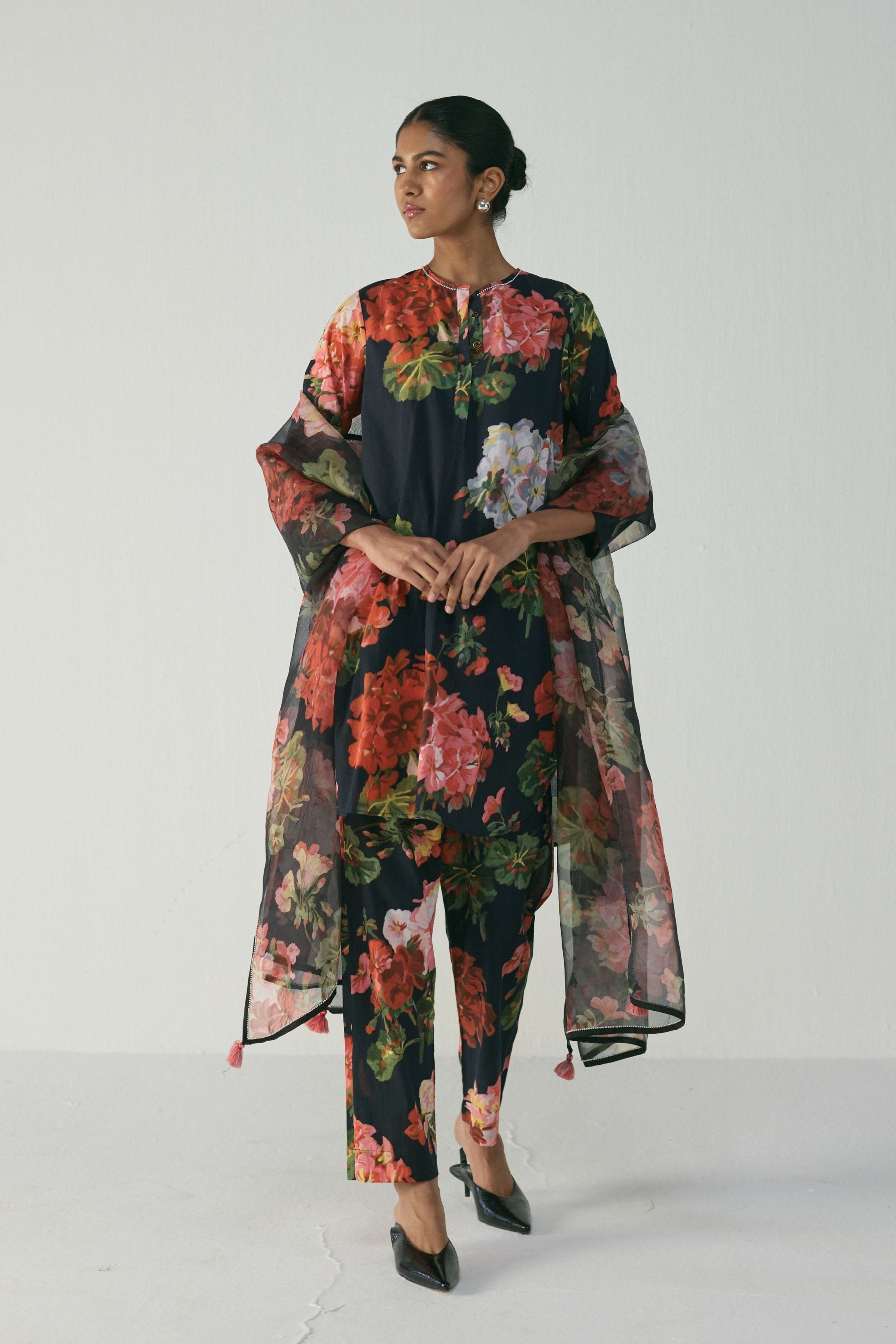 Bloody Marry Short Kurta Set