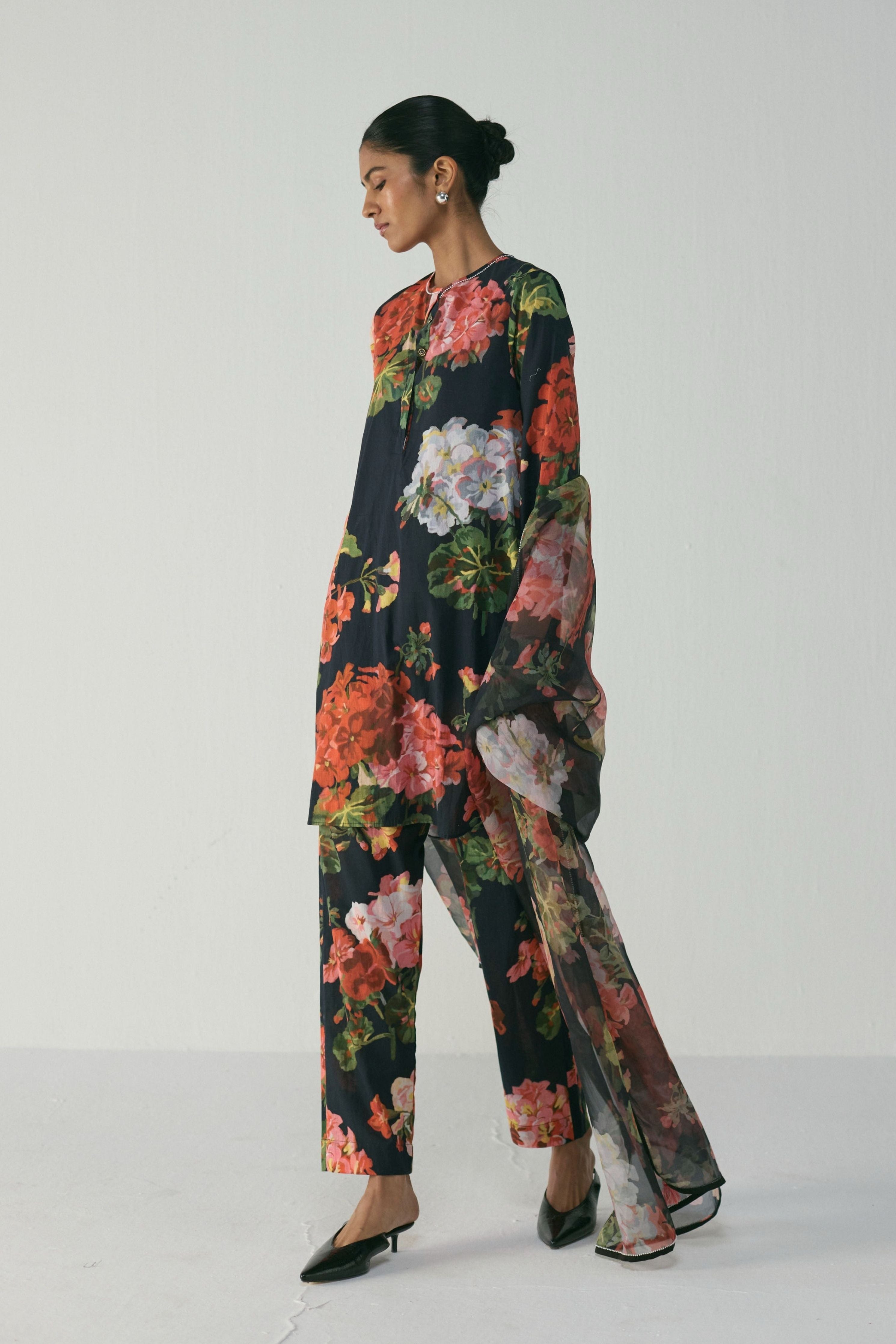 Bloody Marry Short Kurta Set