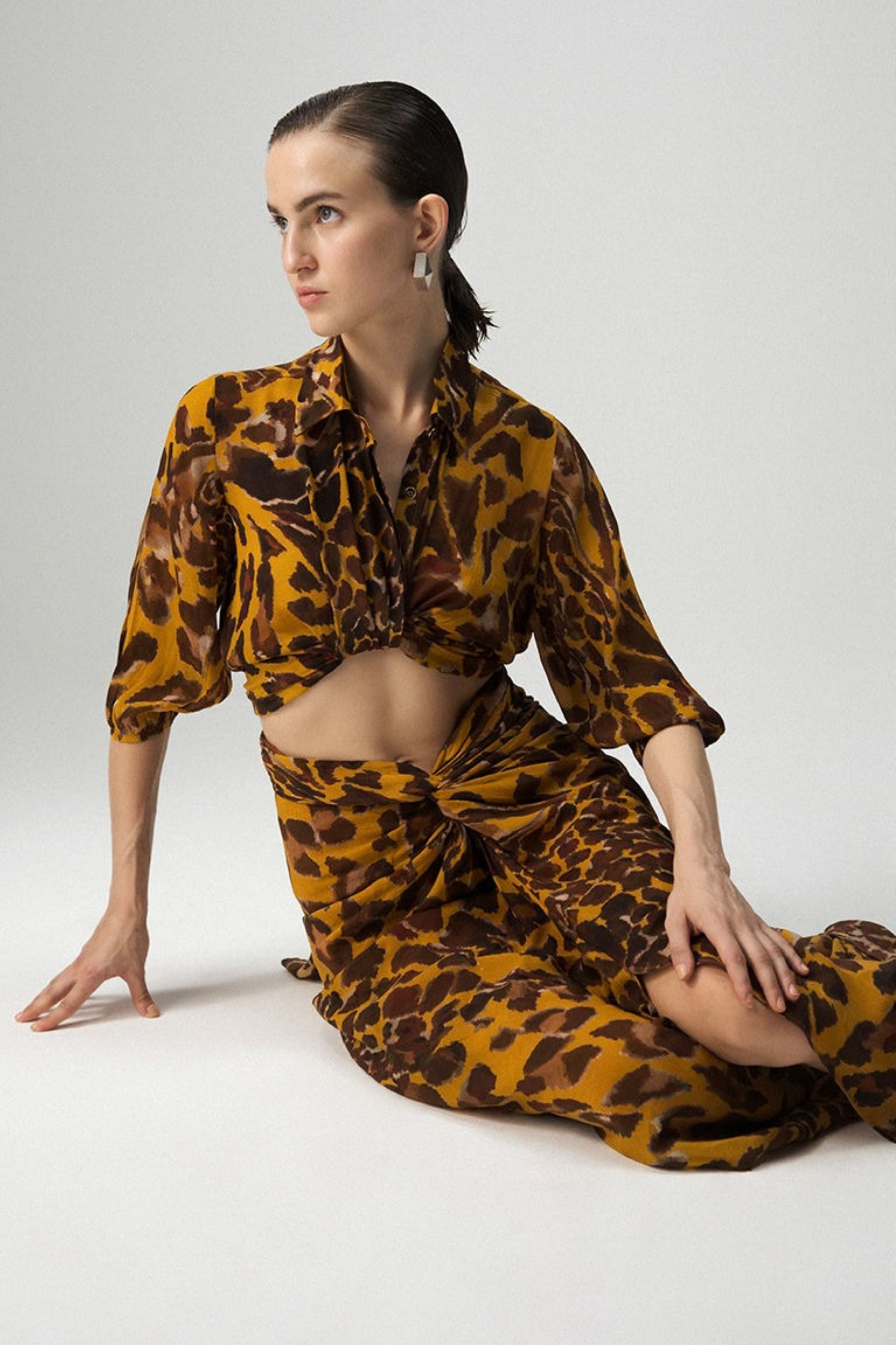 Chitara Tie Up Top And Knotted Skirt Set