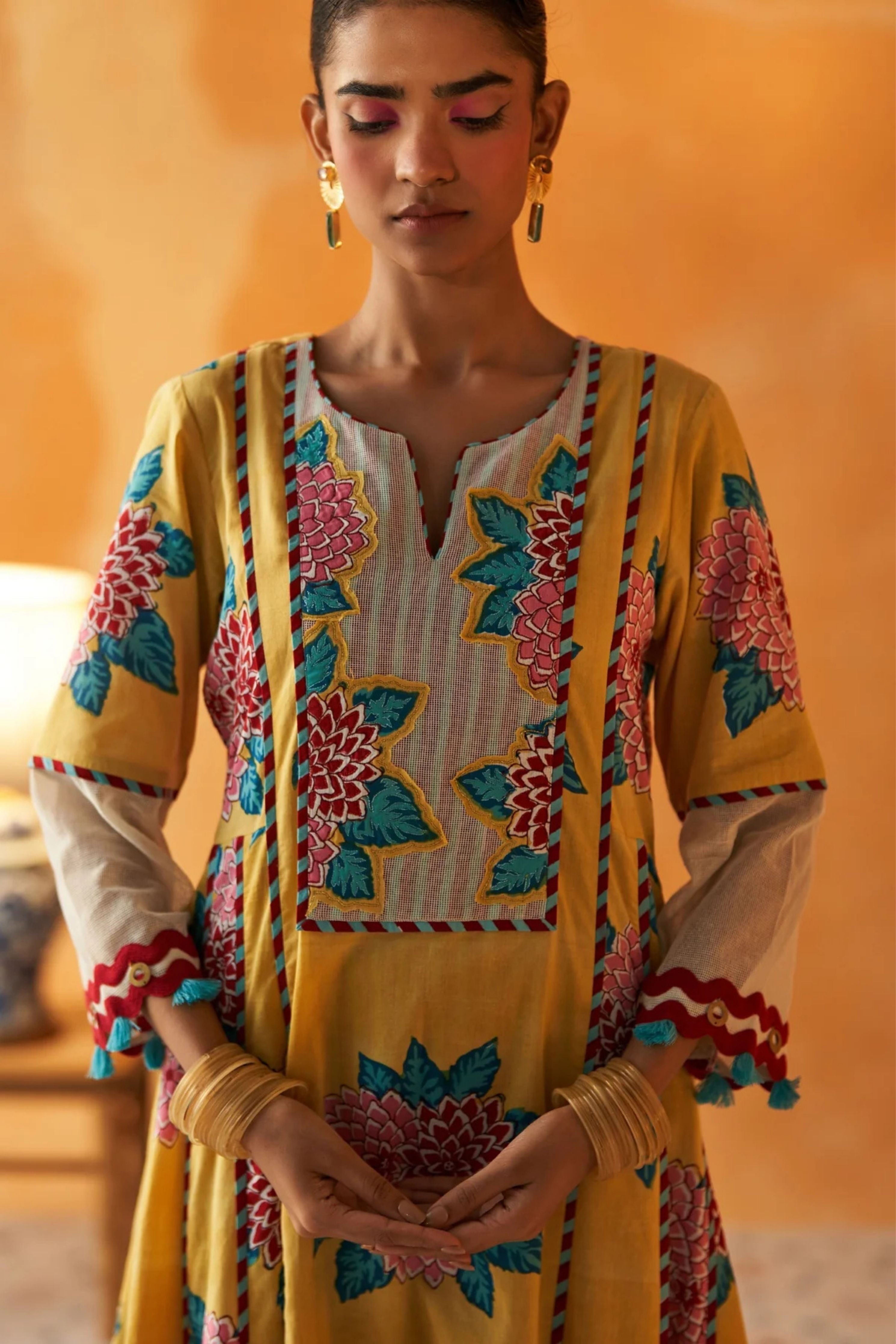 Yamini Pastel Yellow Kalidaar Kurta Set