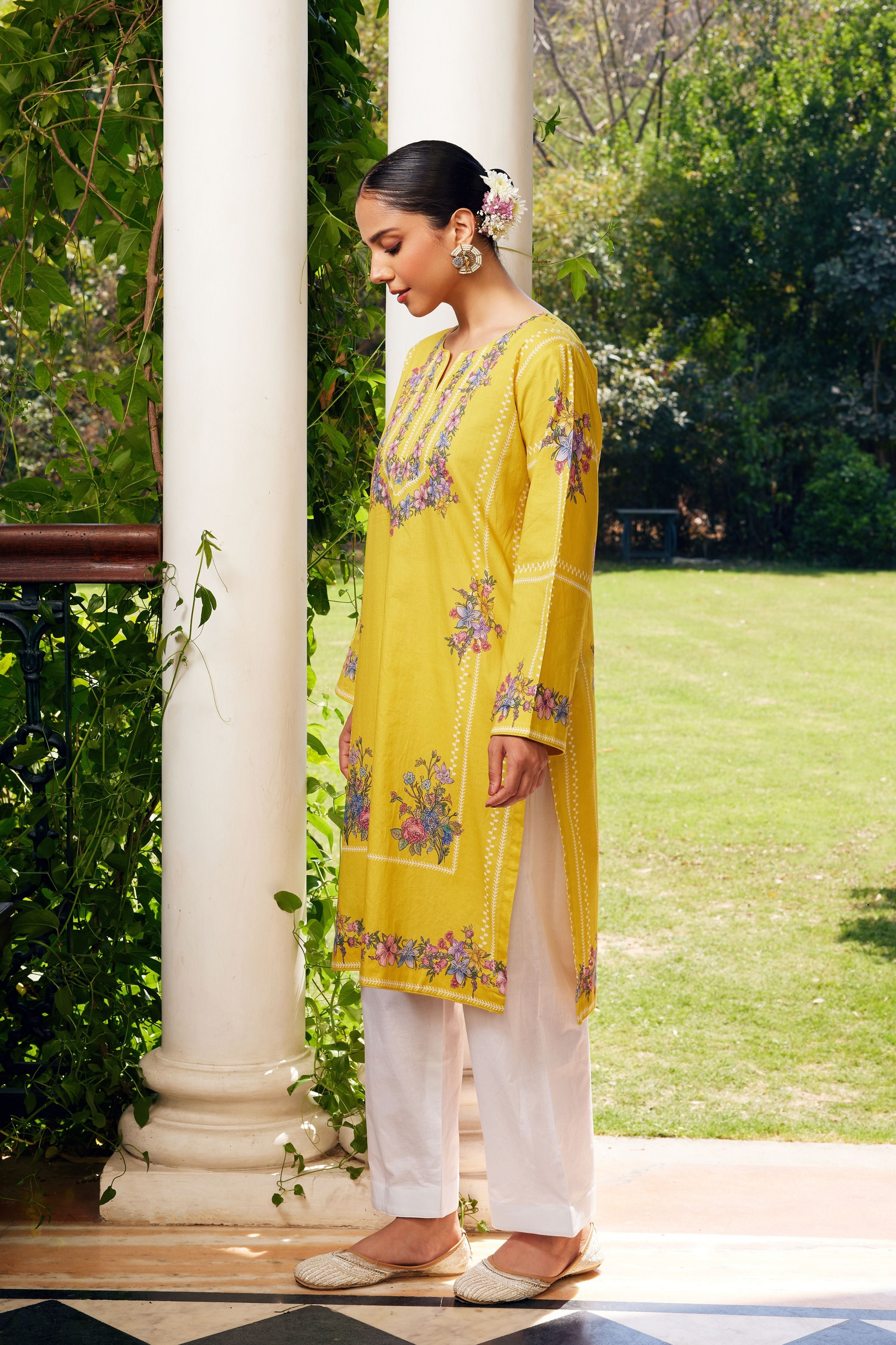 Yellow Gulzaar Short Kurta Set