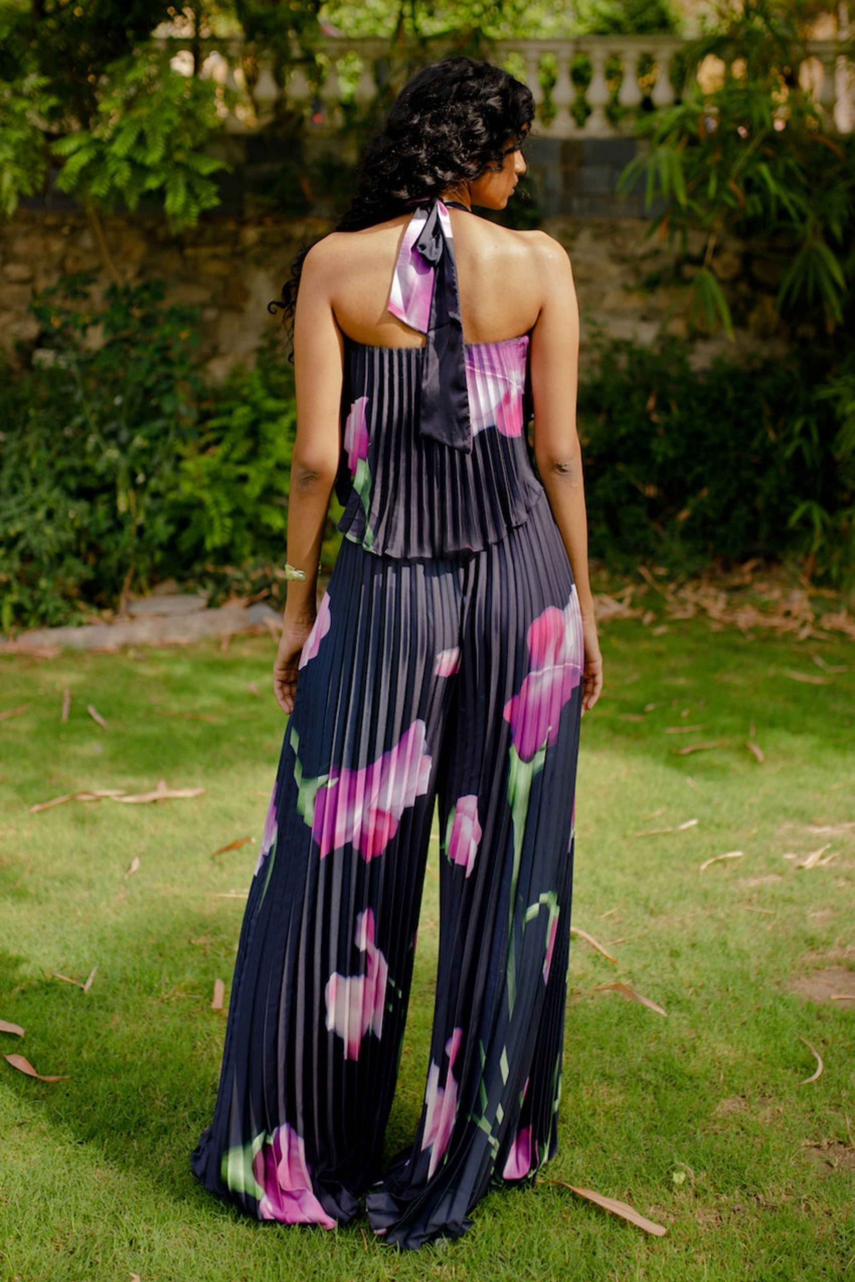 Clove Top