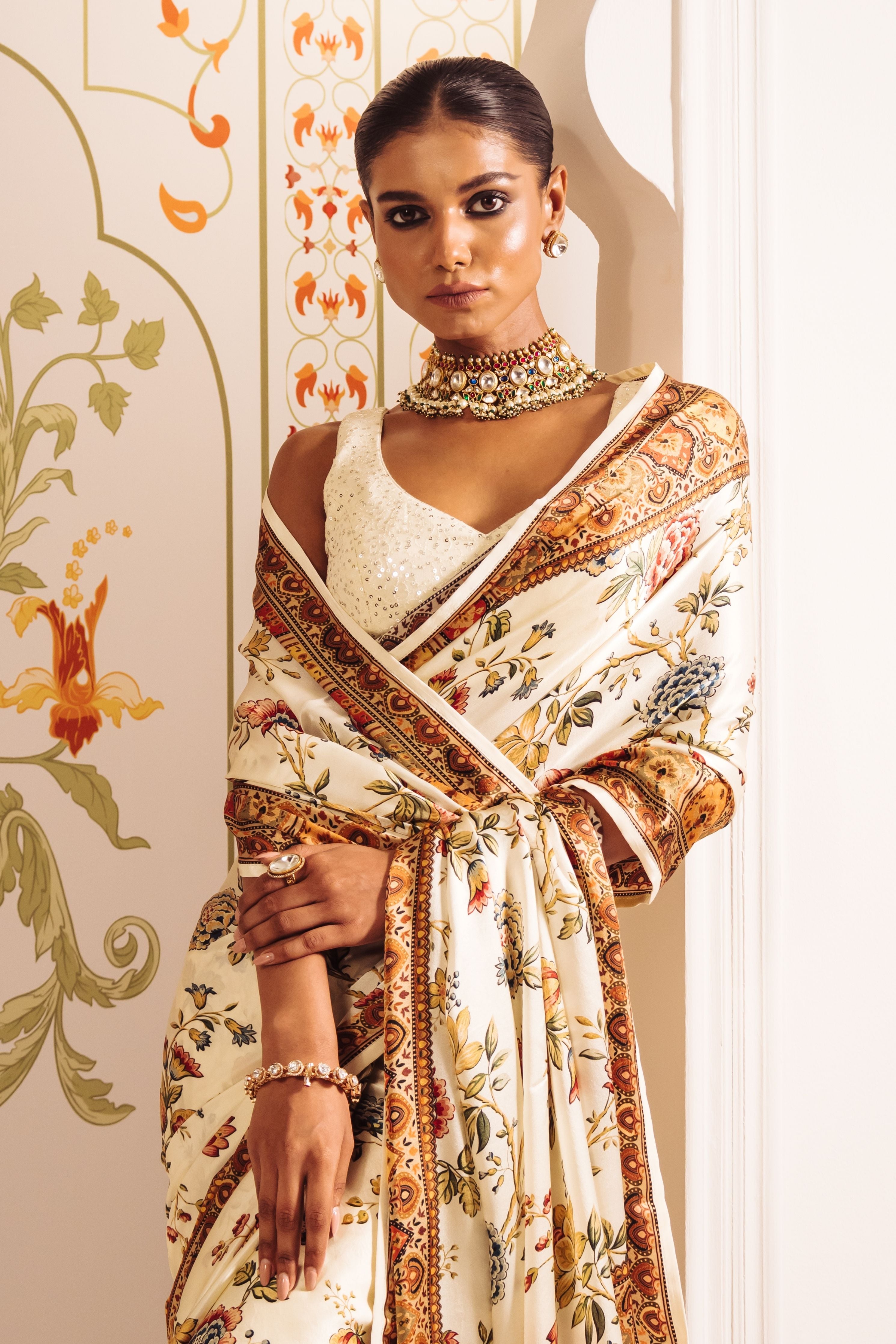 Zoya White Saree