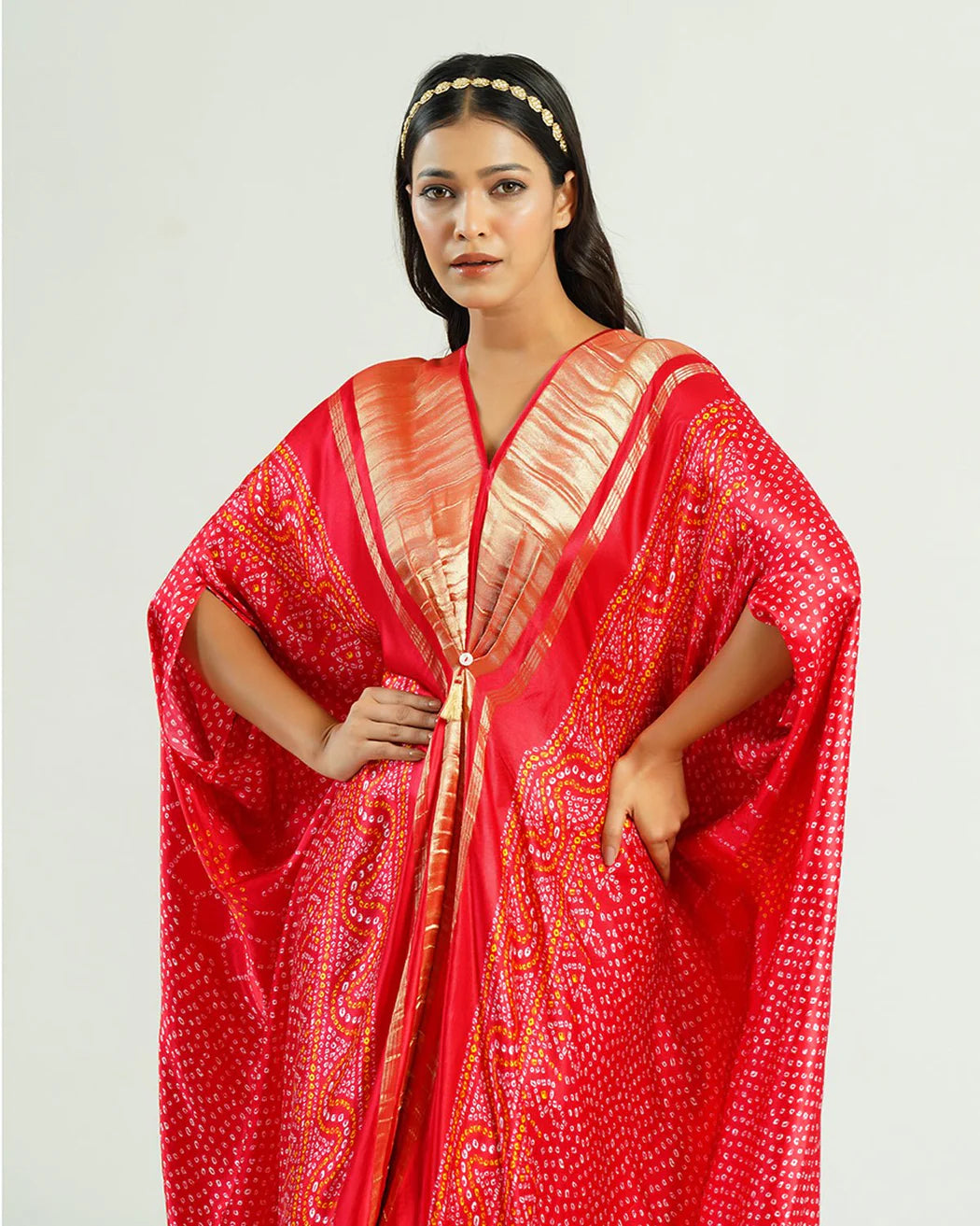 Bandhej Kaftan In Red & Gold