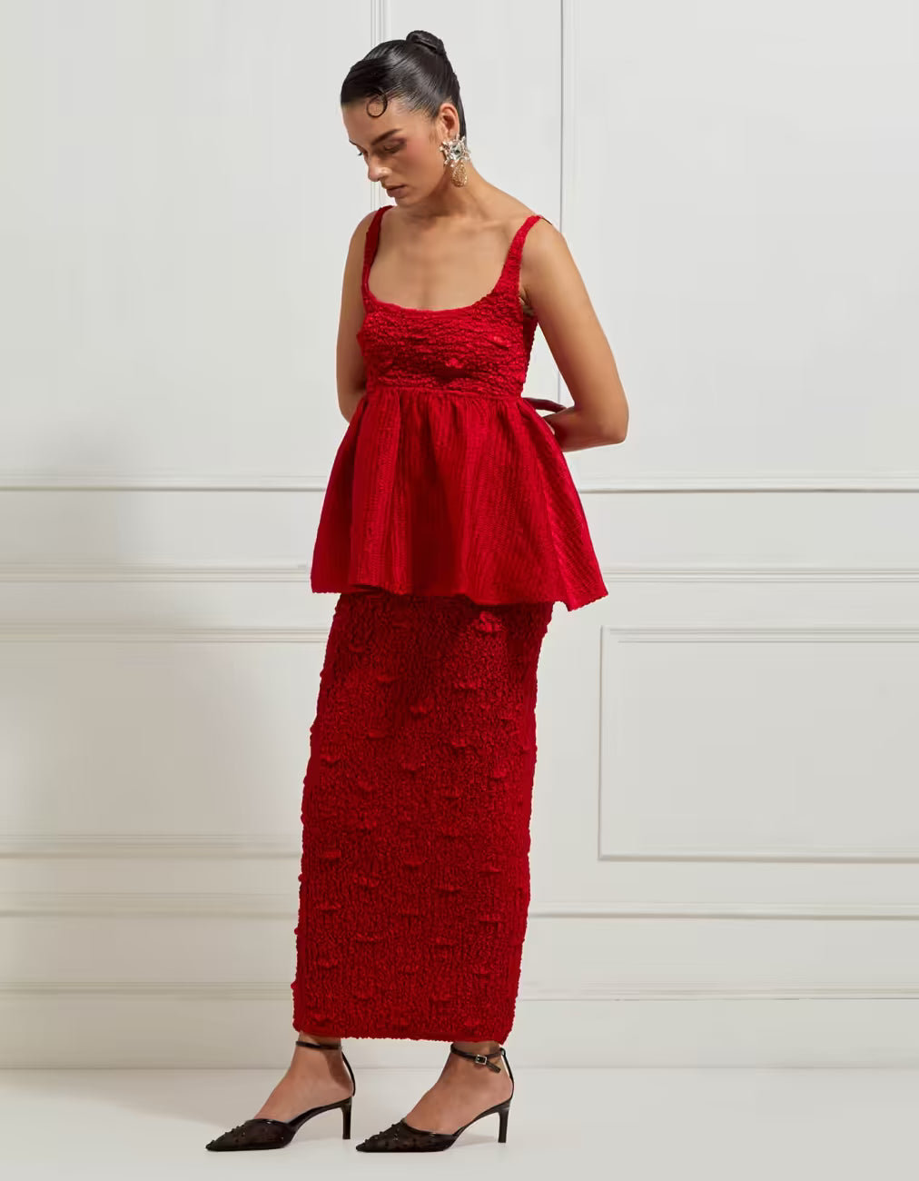 Wave Smocked Pencil Skirt In Red