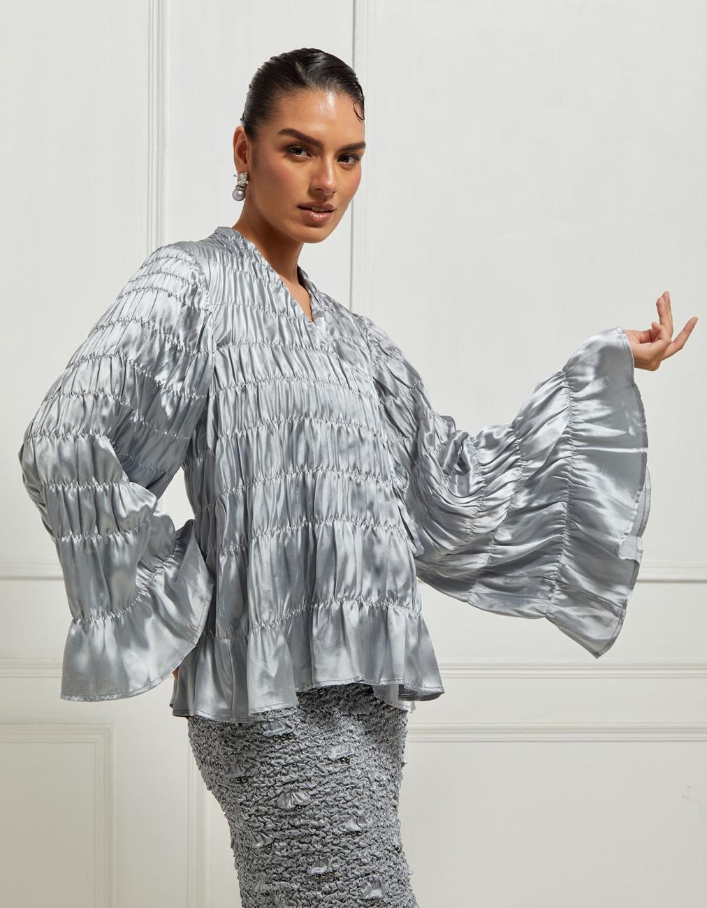 Kedia Smocked Top In Silver