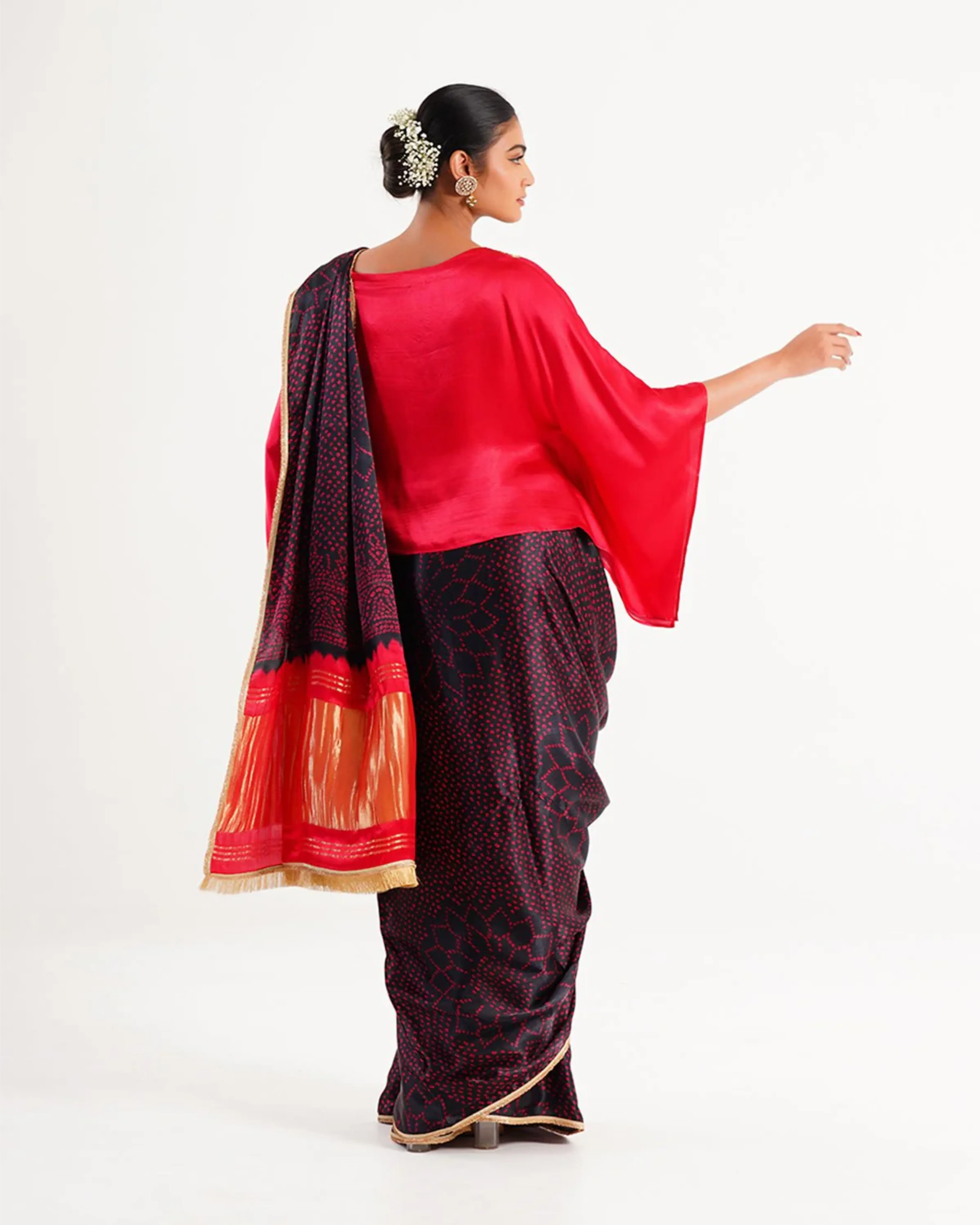 Saree Bandhej Mixology Red Black Gold