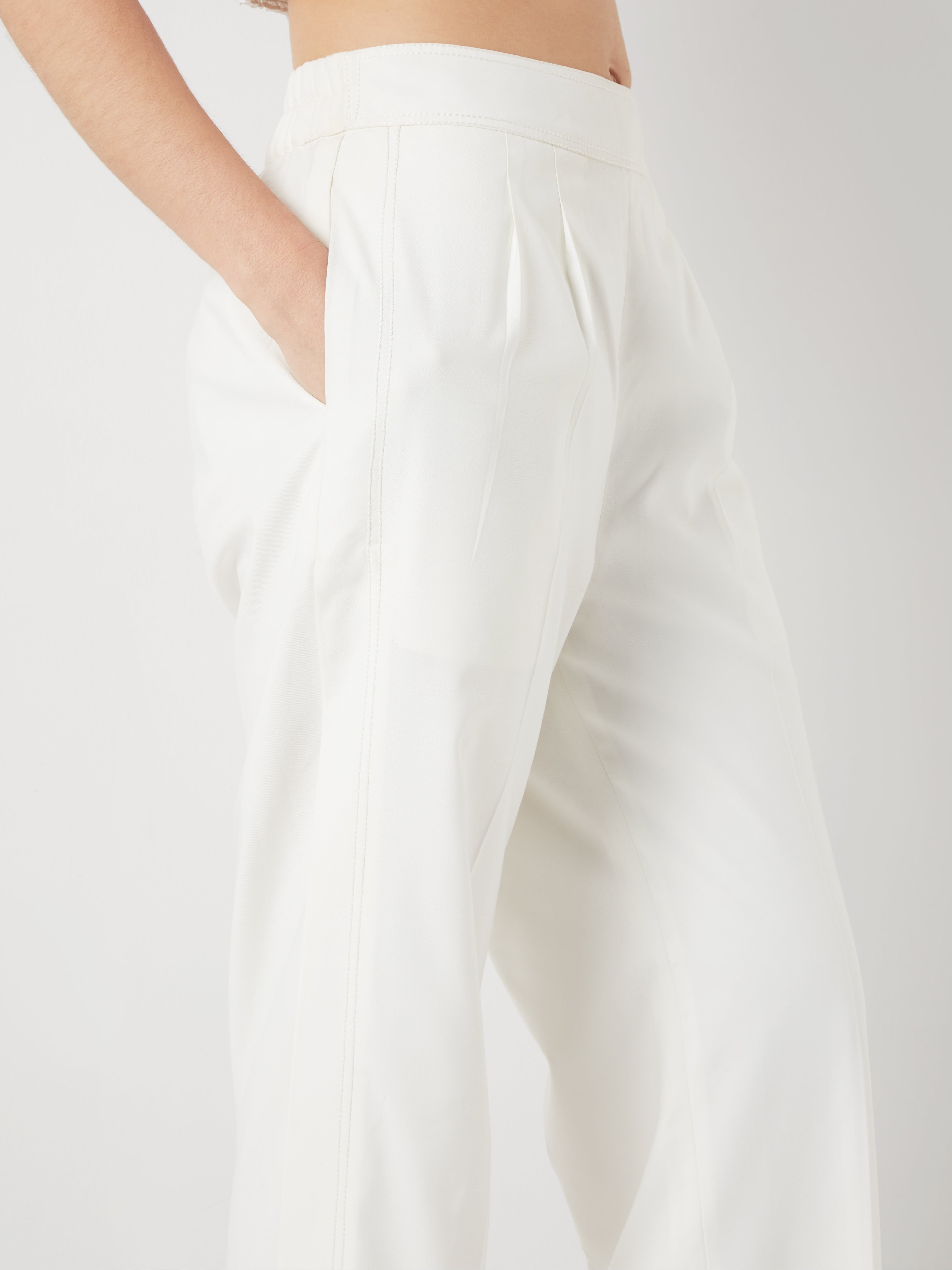 Relaxed Twill Trouser