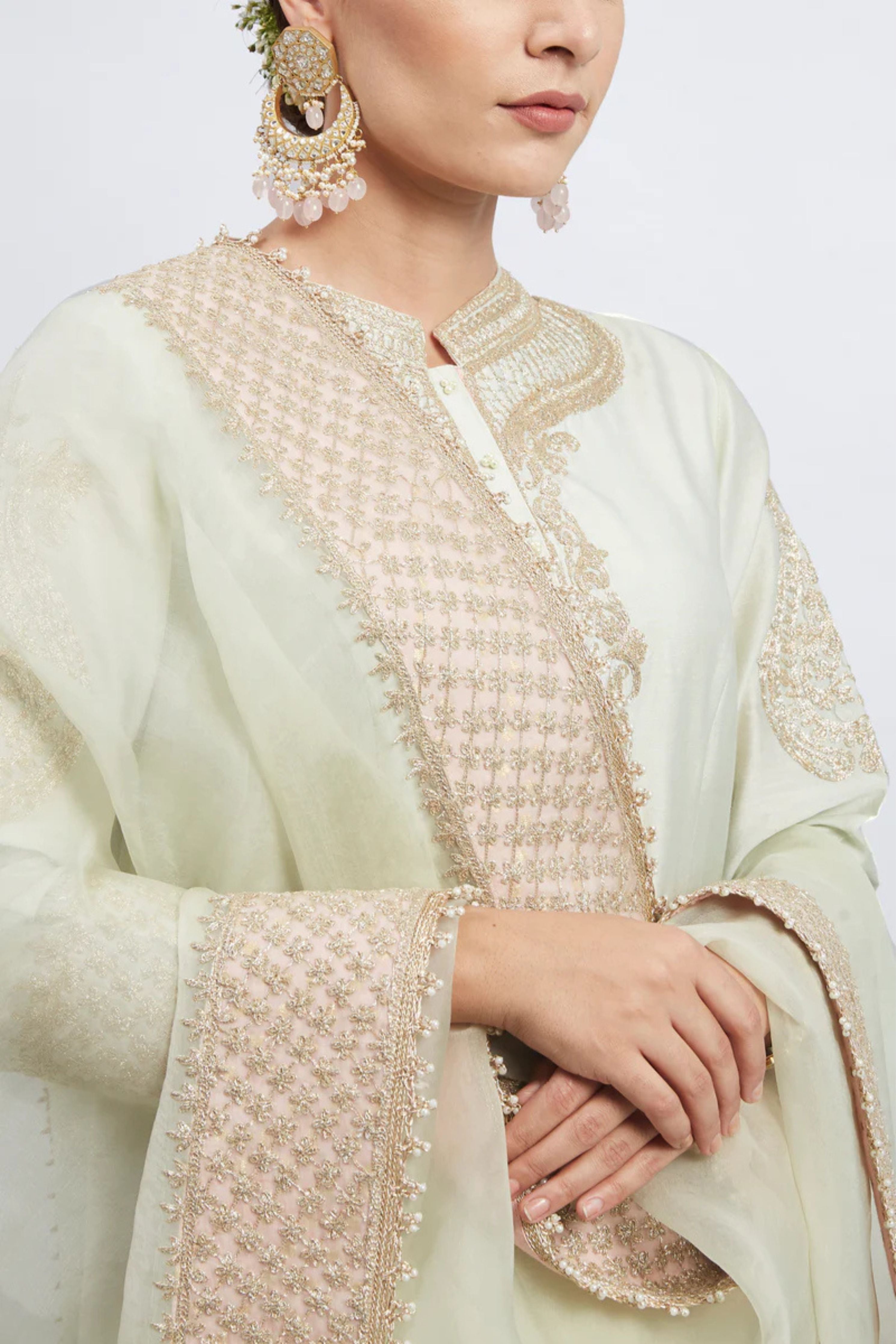 Rabhya Mint Green Tilla Embroidered Kurta Set