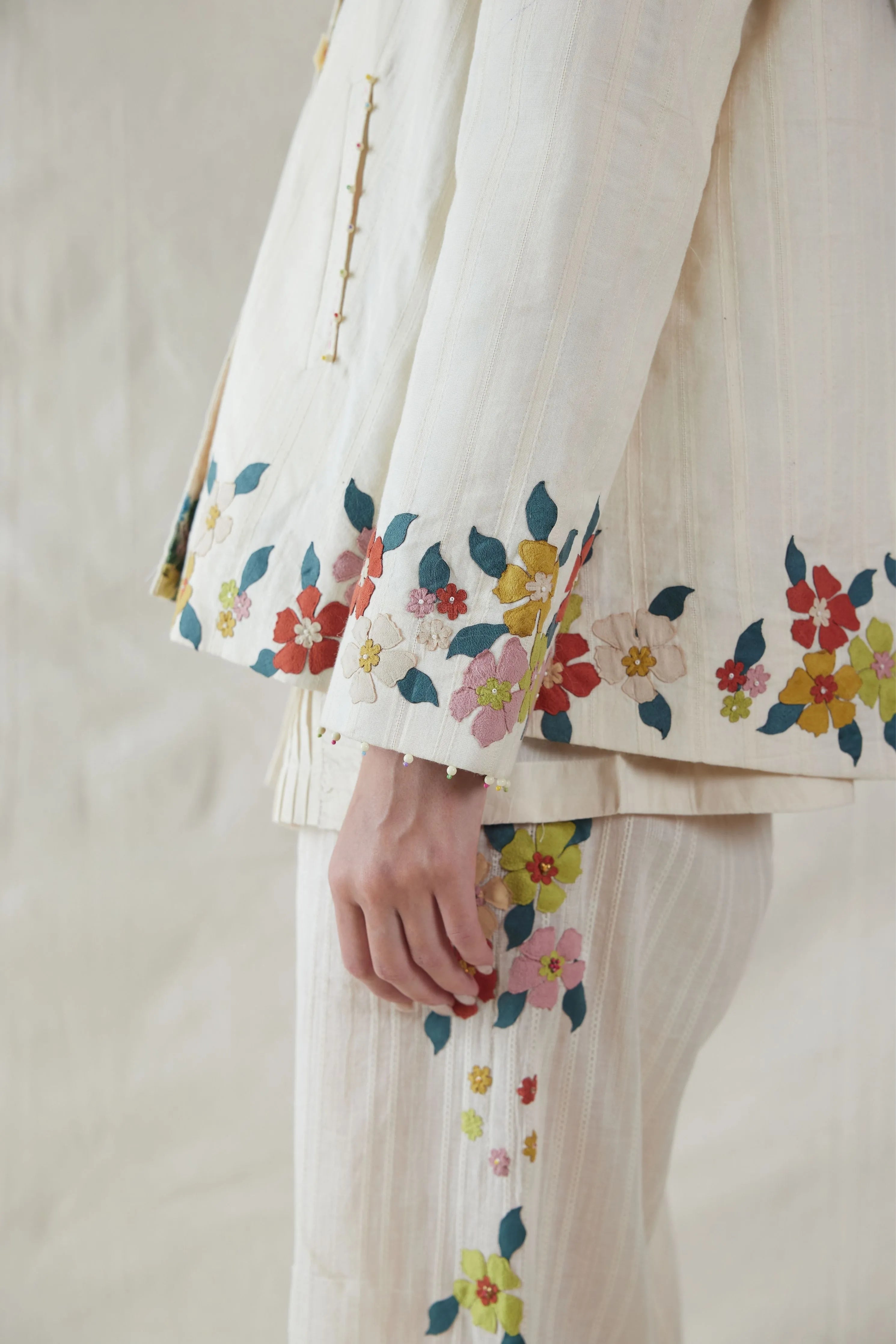 Off White Hand Woven Cotton Silk Bottom