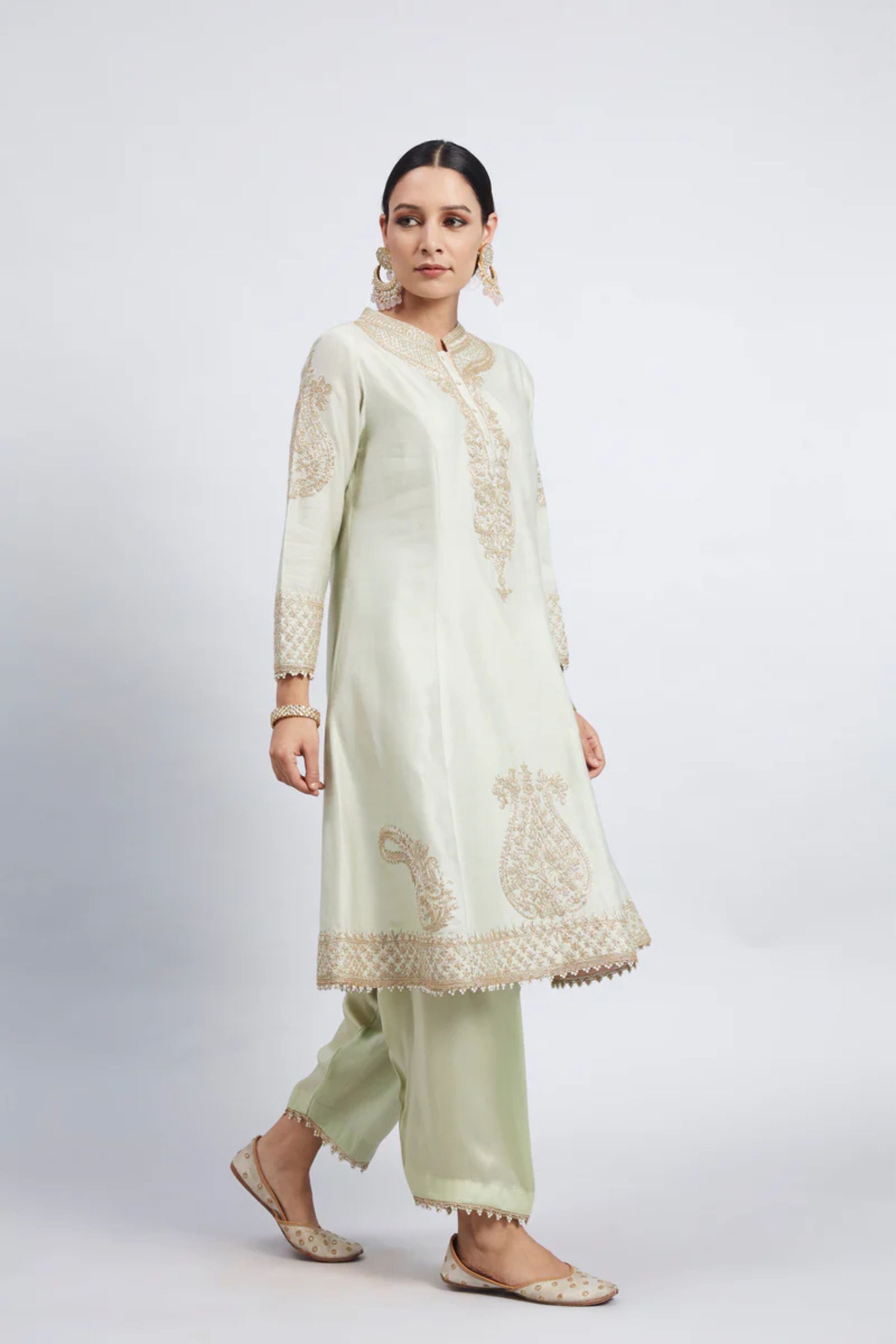 Rabhya Mint Green Tilla Embroidered Kurta Set