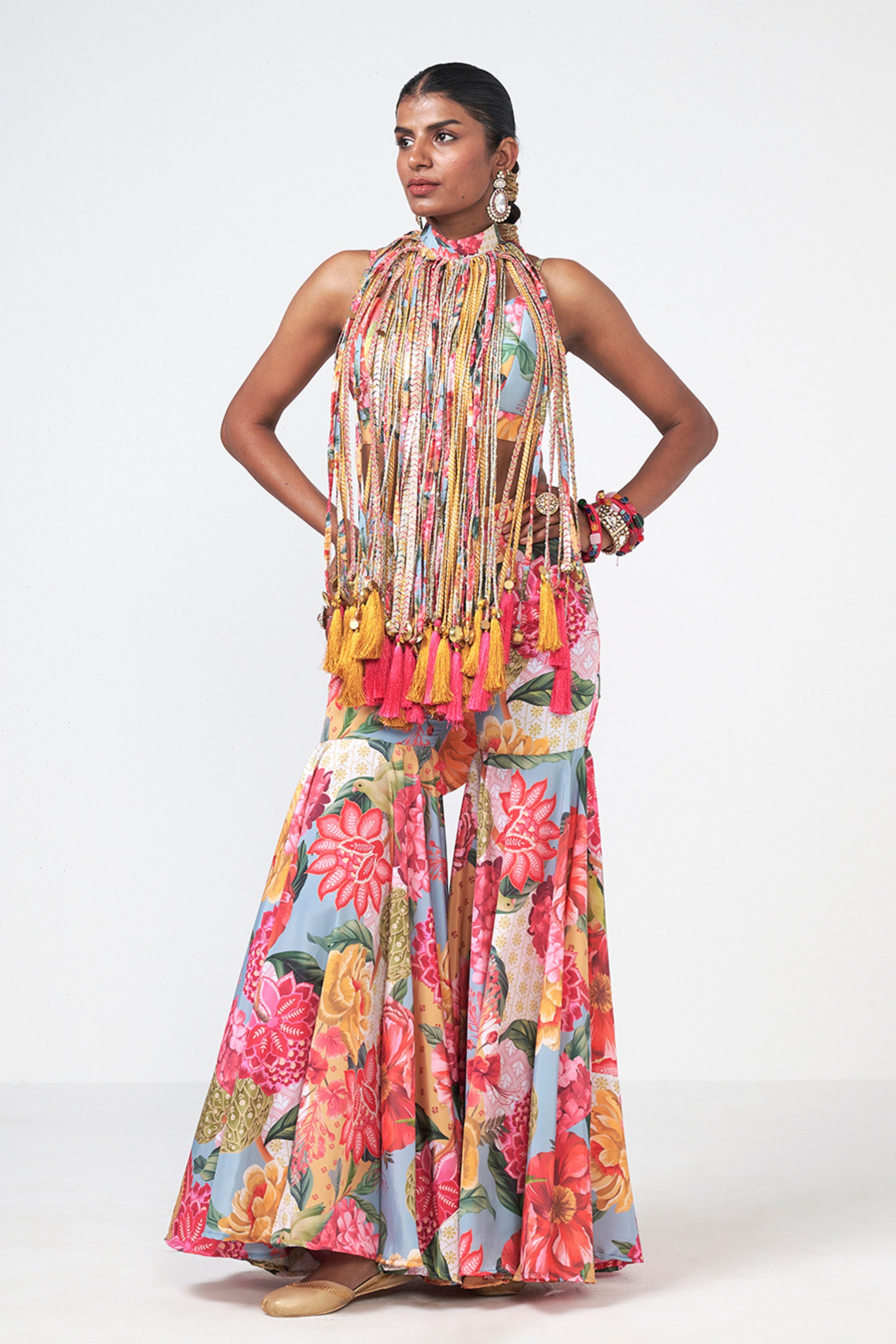 Flora Tassel Set