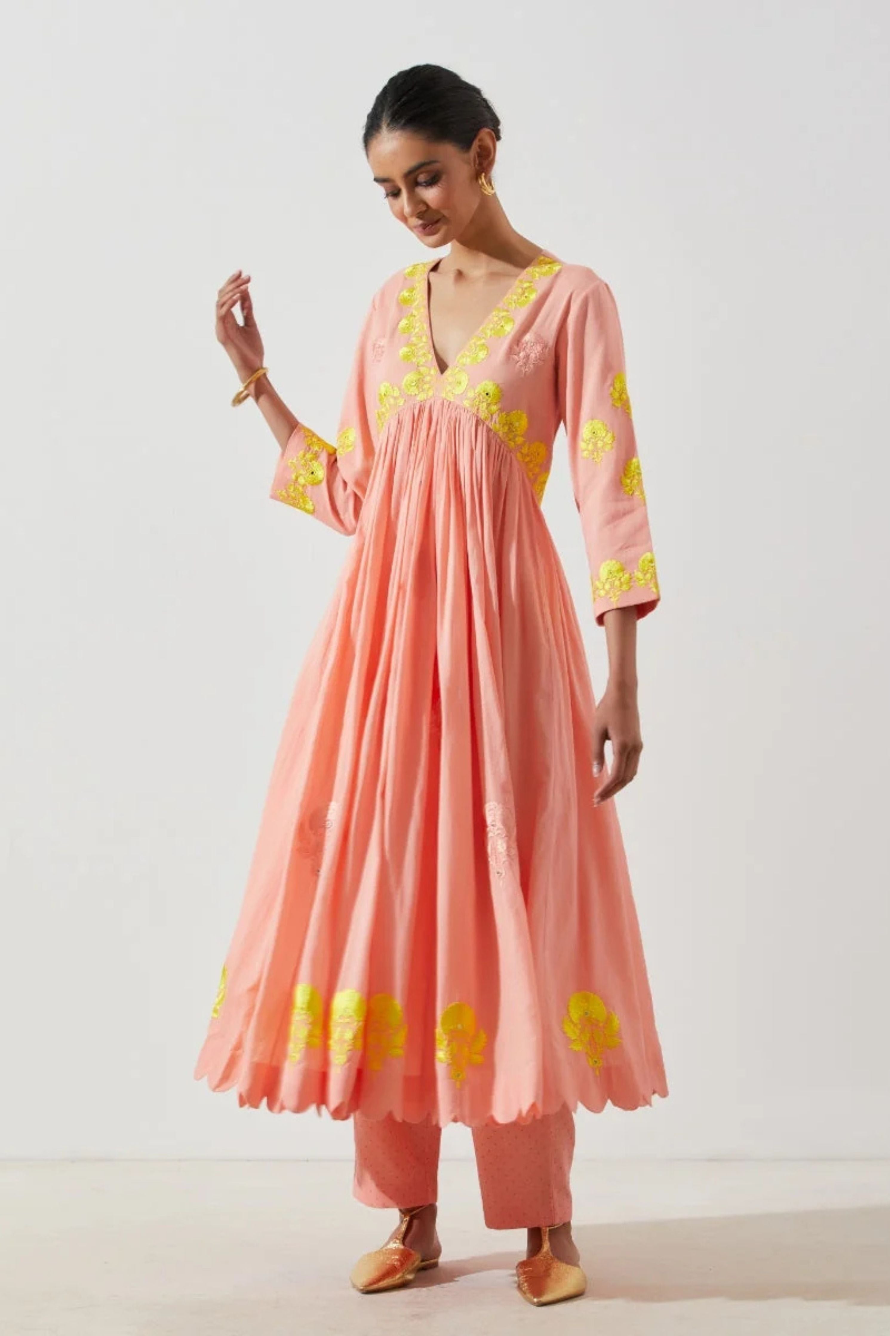 Alia Bhatt In MADHU MALTI KURTA SET