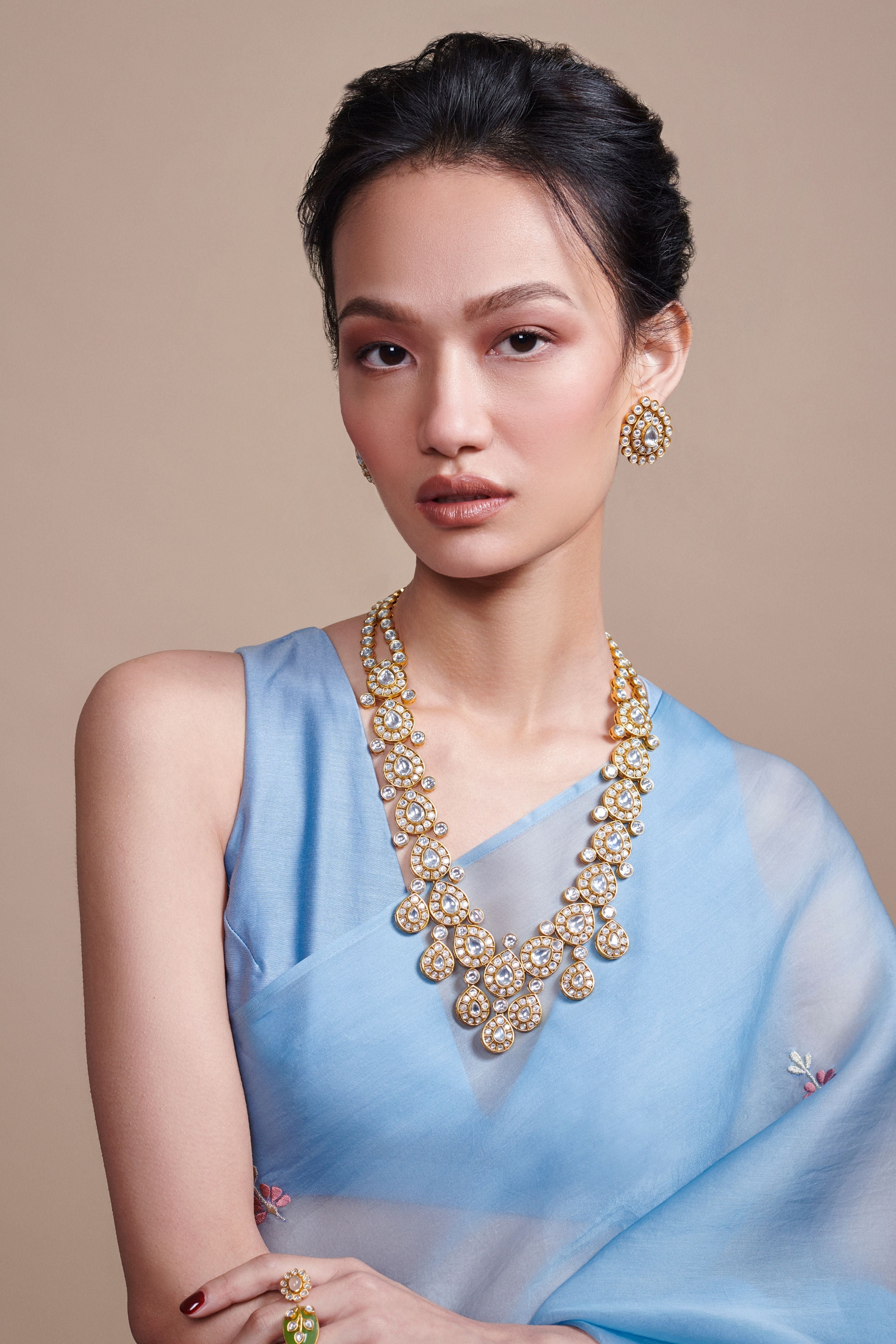 Astor Studs