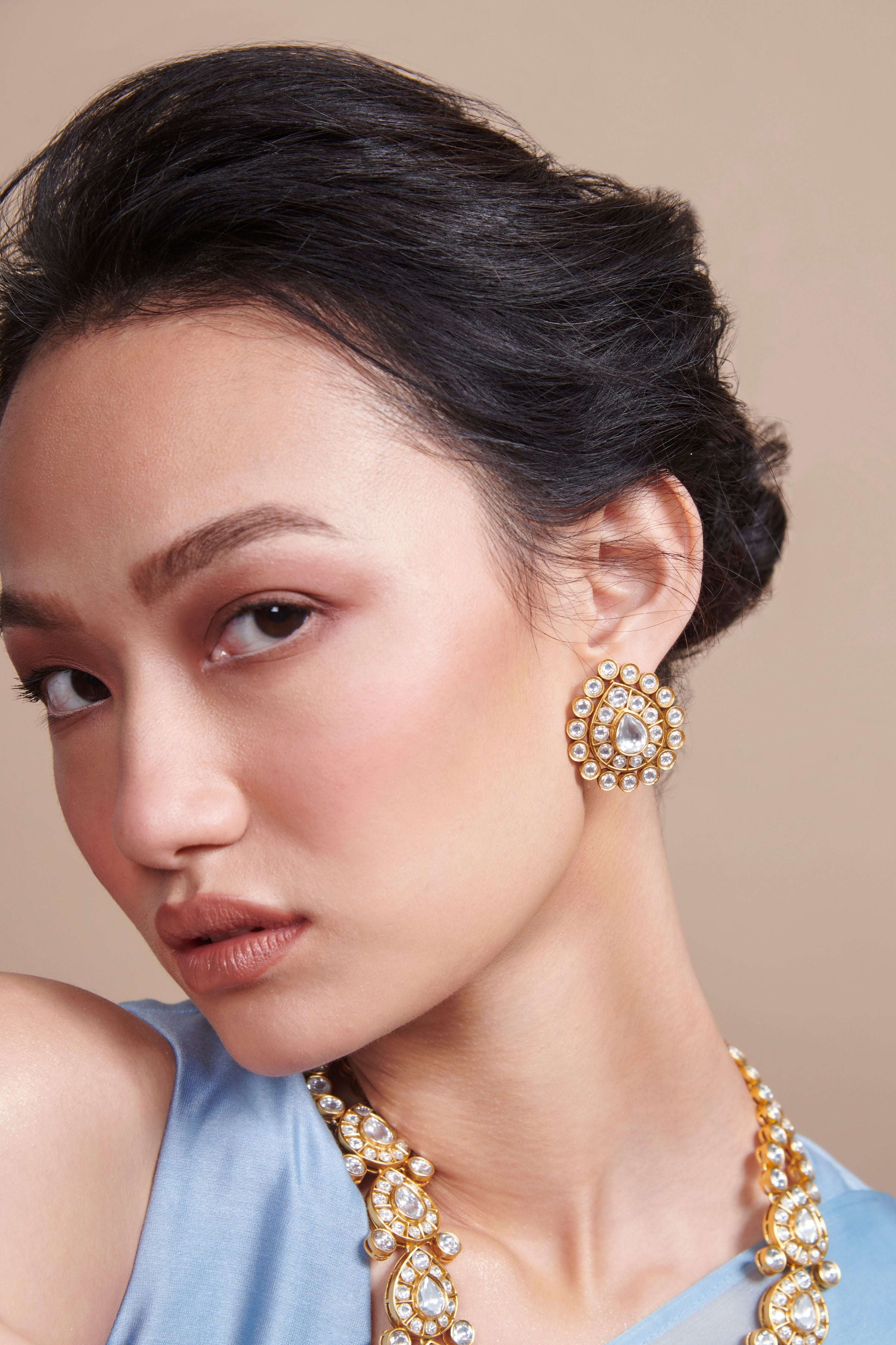 Astor Studs