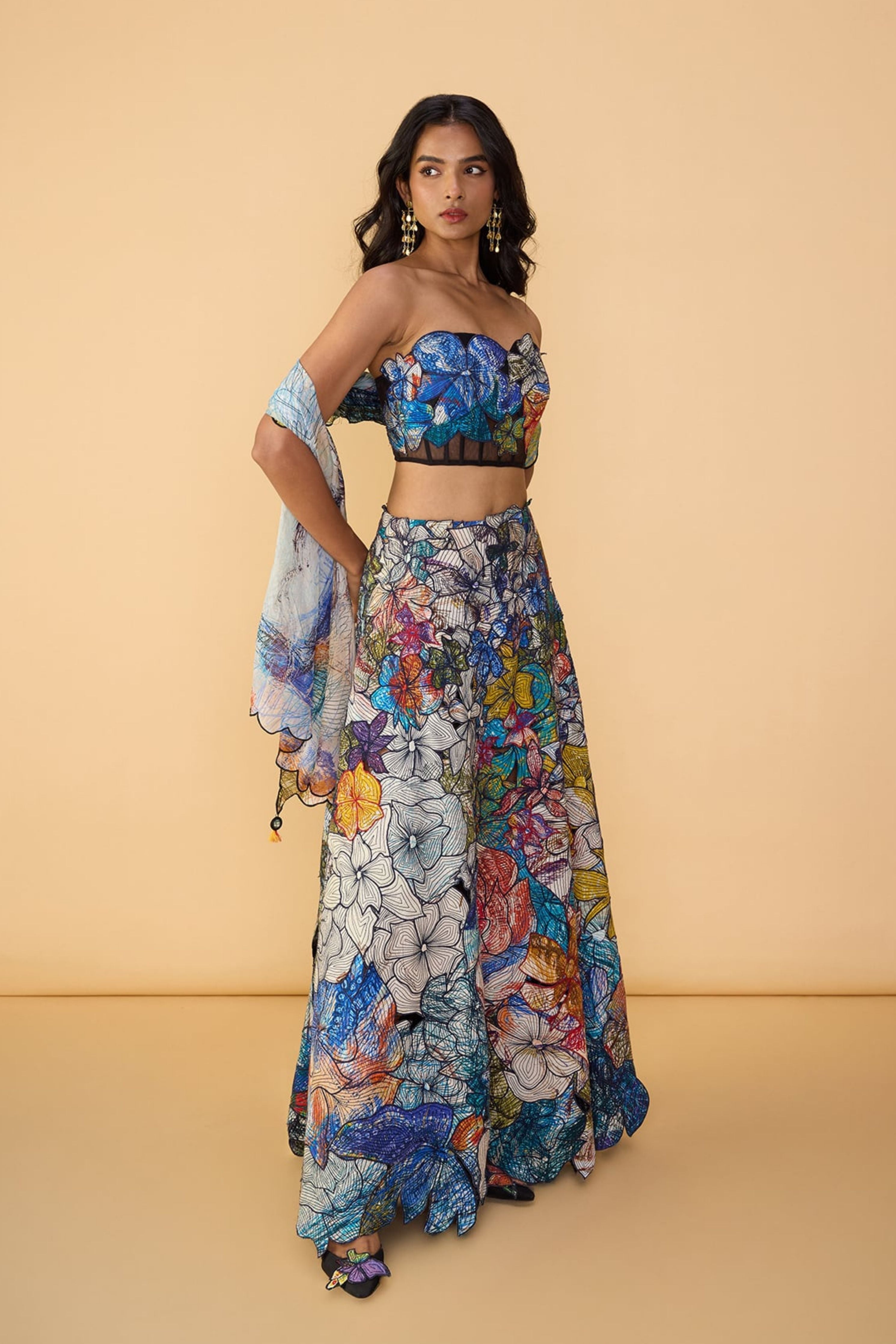 Larissa Corset Blouse With Zoya Lehenga Skirt & Scallop Dupatta