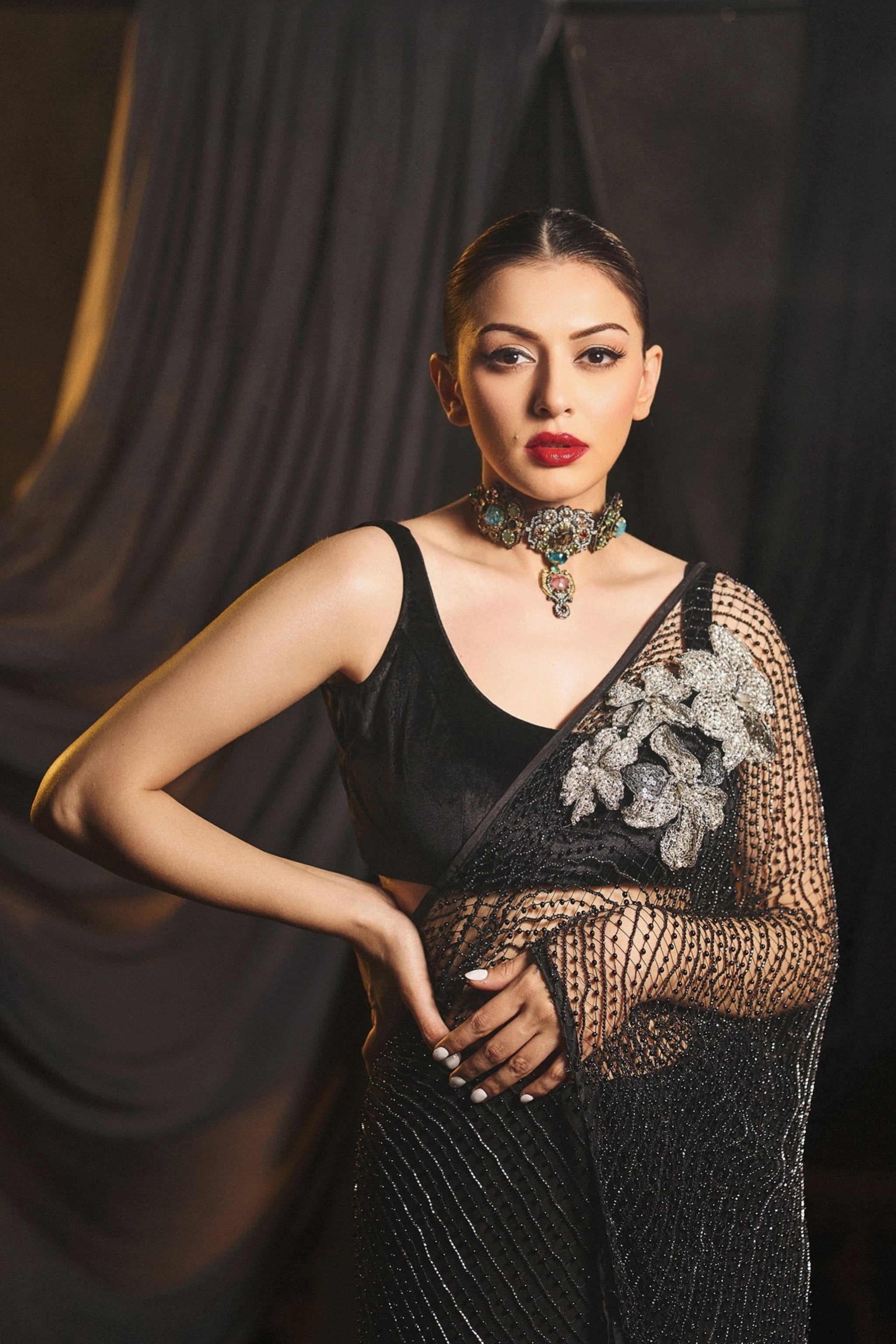 Hansika Motwani in Charcoal Pearl Weave Black Saree